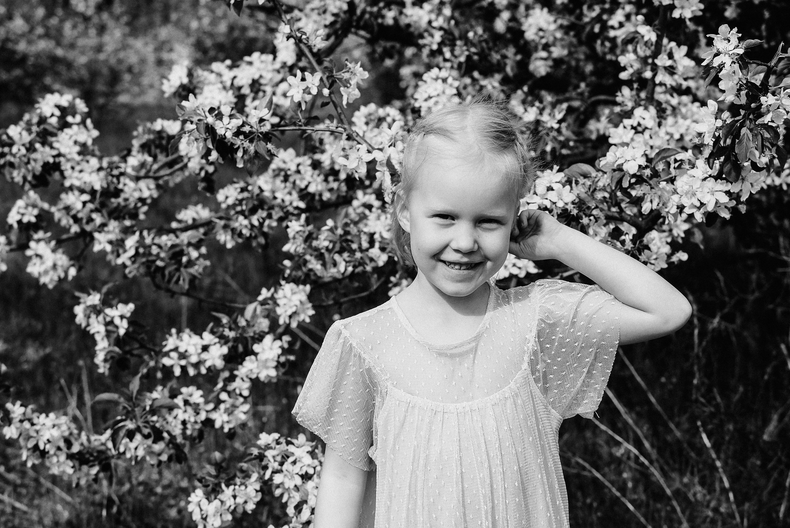 Прогулочная фотосессия для папы и дочки. Фотограф Анна Герман. Красноярск