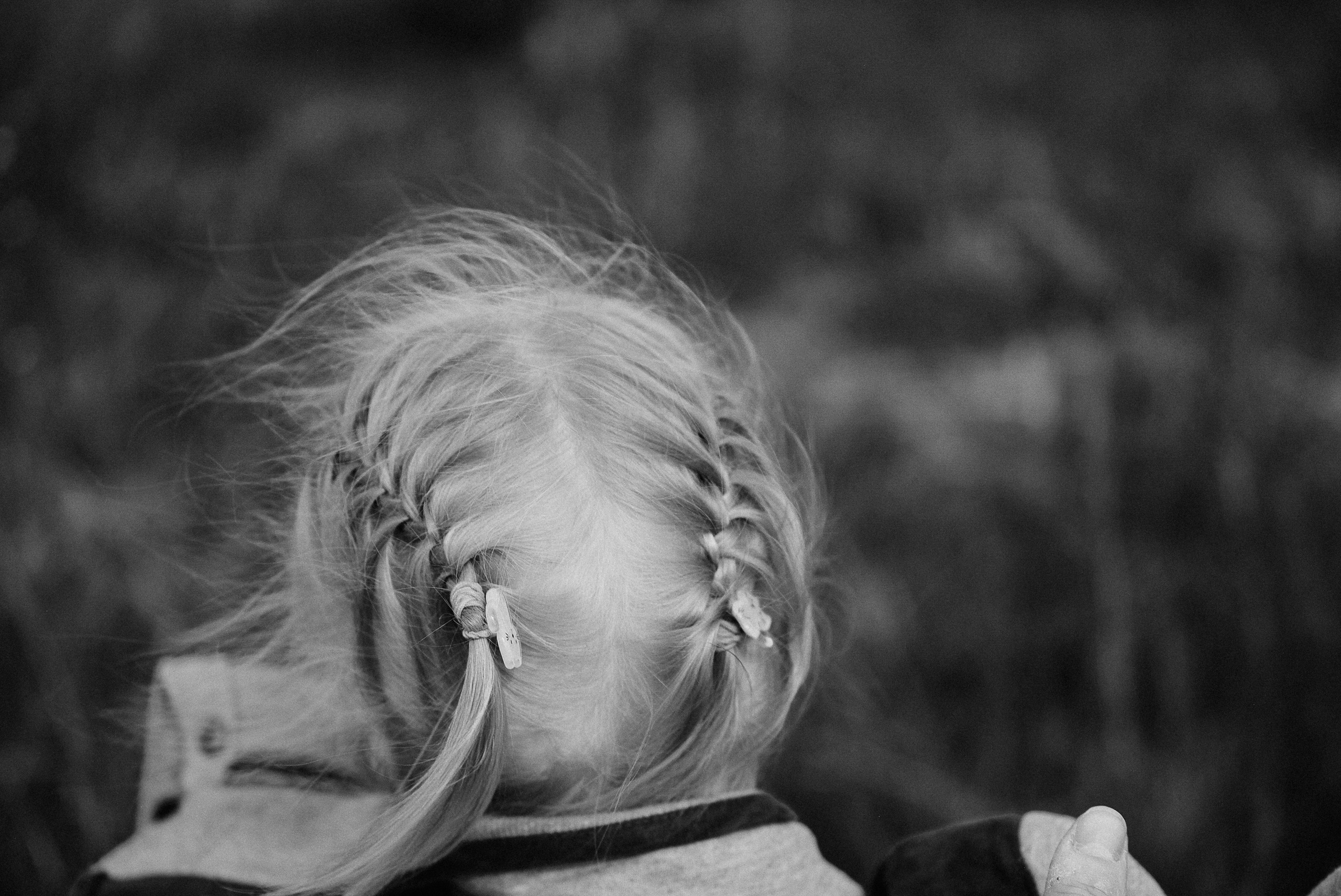 Прогулочная фотосессия для папы и дочки. Фотограф Анна Герман. Красноярск