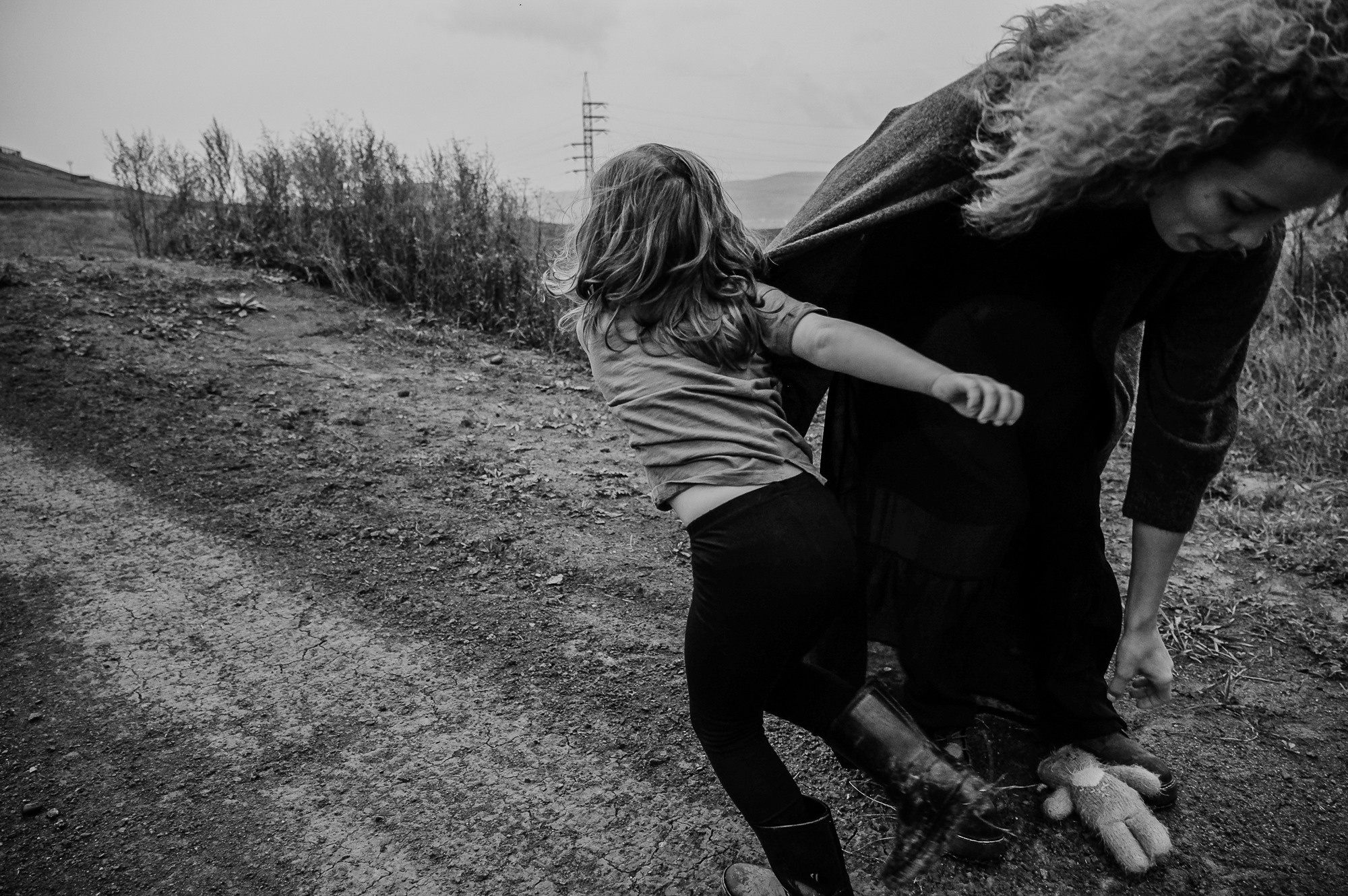 Прогулочная фотосессия для мамы и дочки. Фотограф Анна Герман. Красноярск