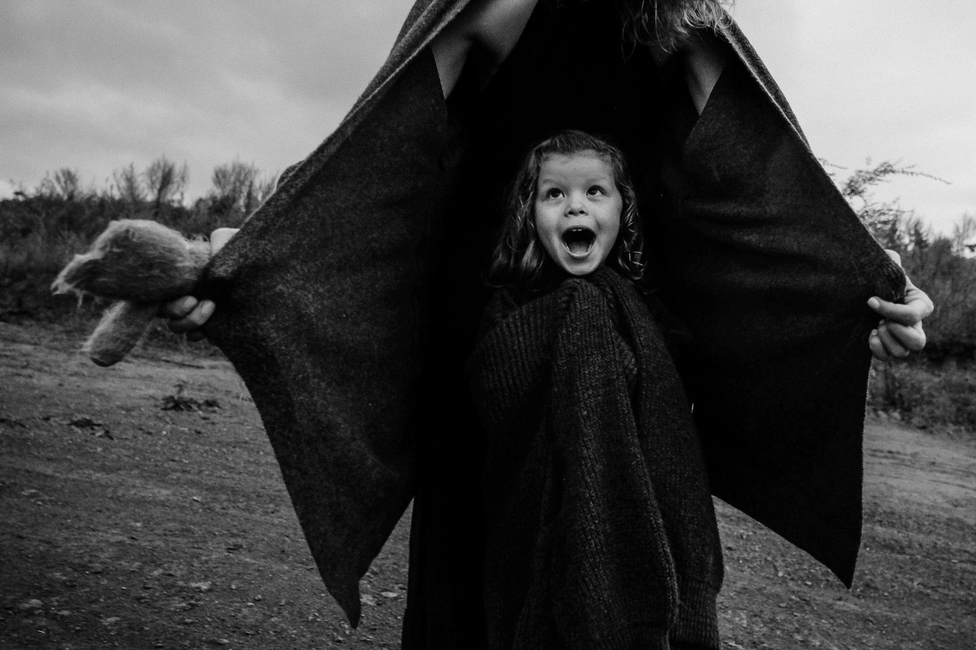 Прогулочная фотосессия для мамы и дочки. Фотограф Анна Герман. Красноярск