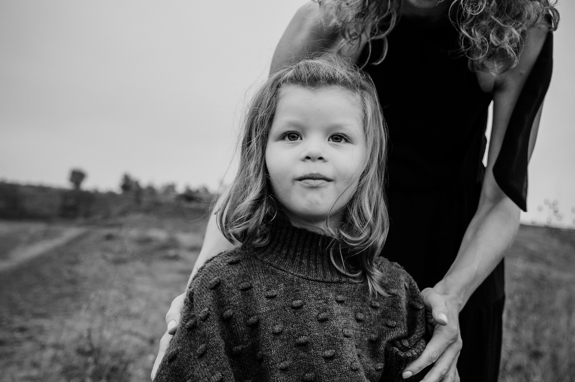 Прогулочная фотосессия для мамы и дочки. Фотограф Анна Герман. Красноярск