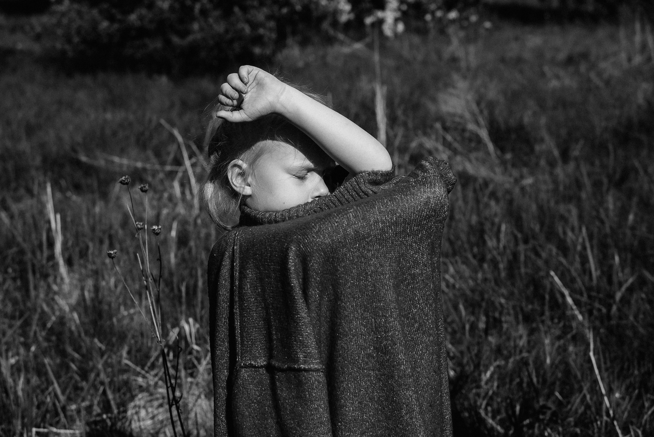 Прогулочная фотосессия для папы и дочки. Фотограф Анна Герман. Красноярск