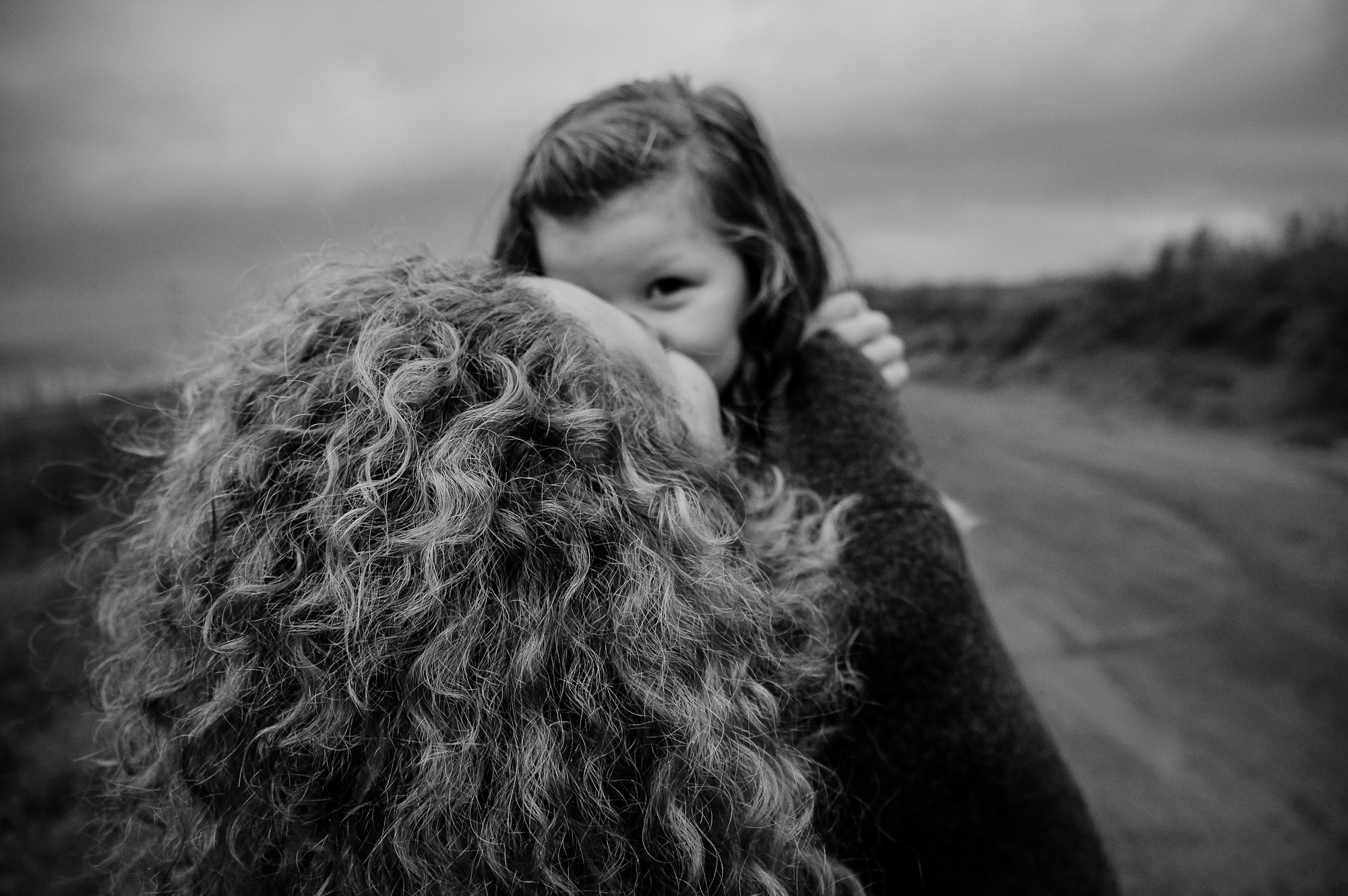 Прогулочная фотосессия для мамы и дочки. Фотограф Анна Герман. Красноярск