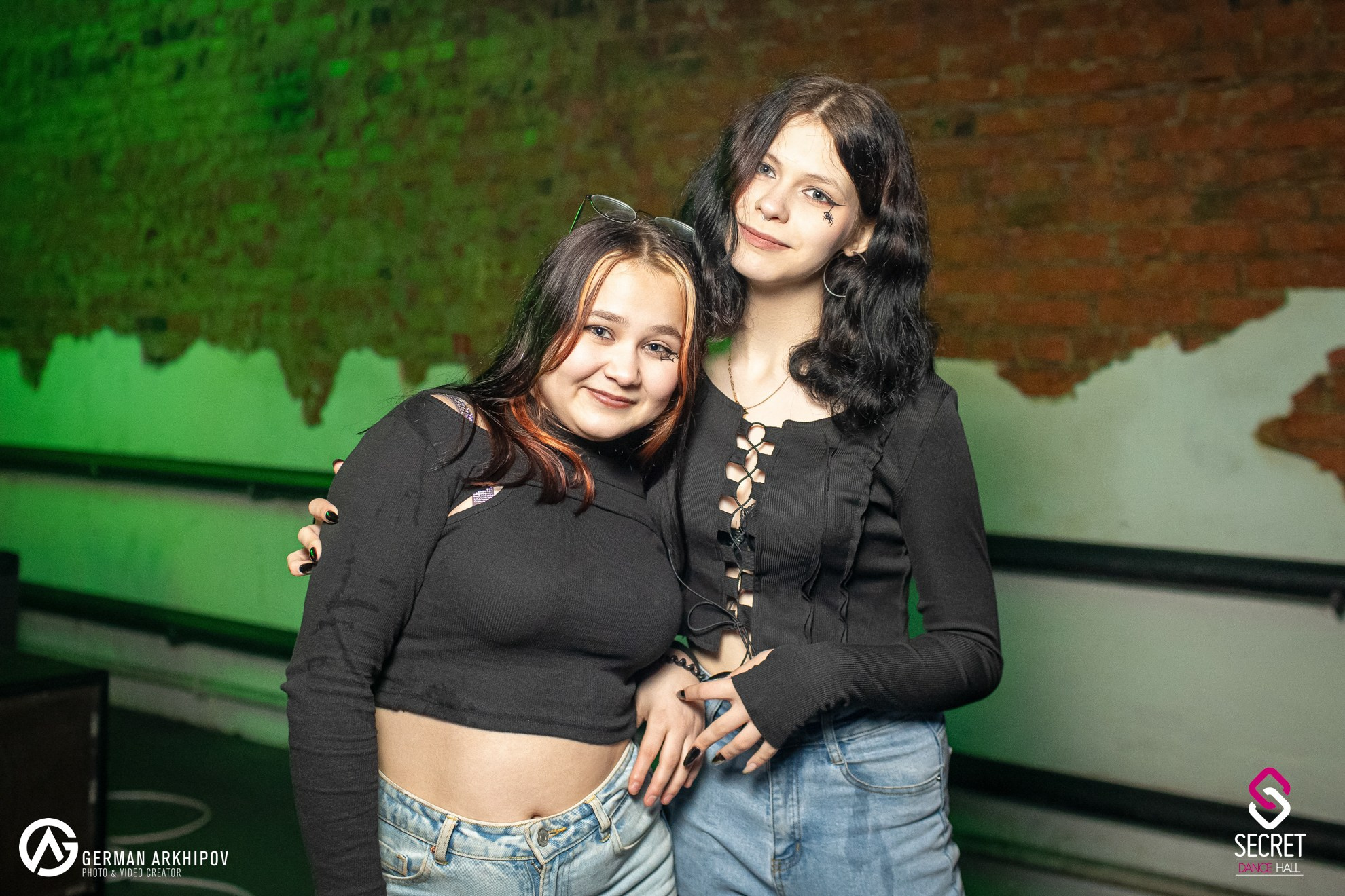 #don"t_stop_dancing — Secret Dance Hall