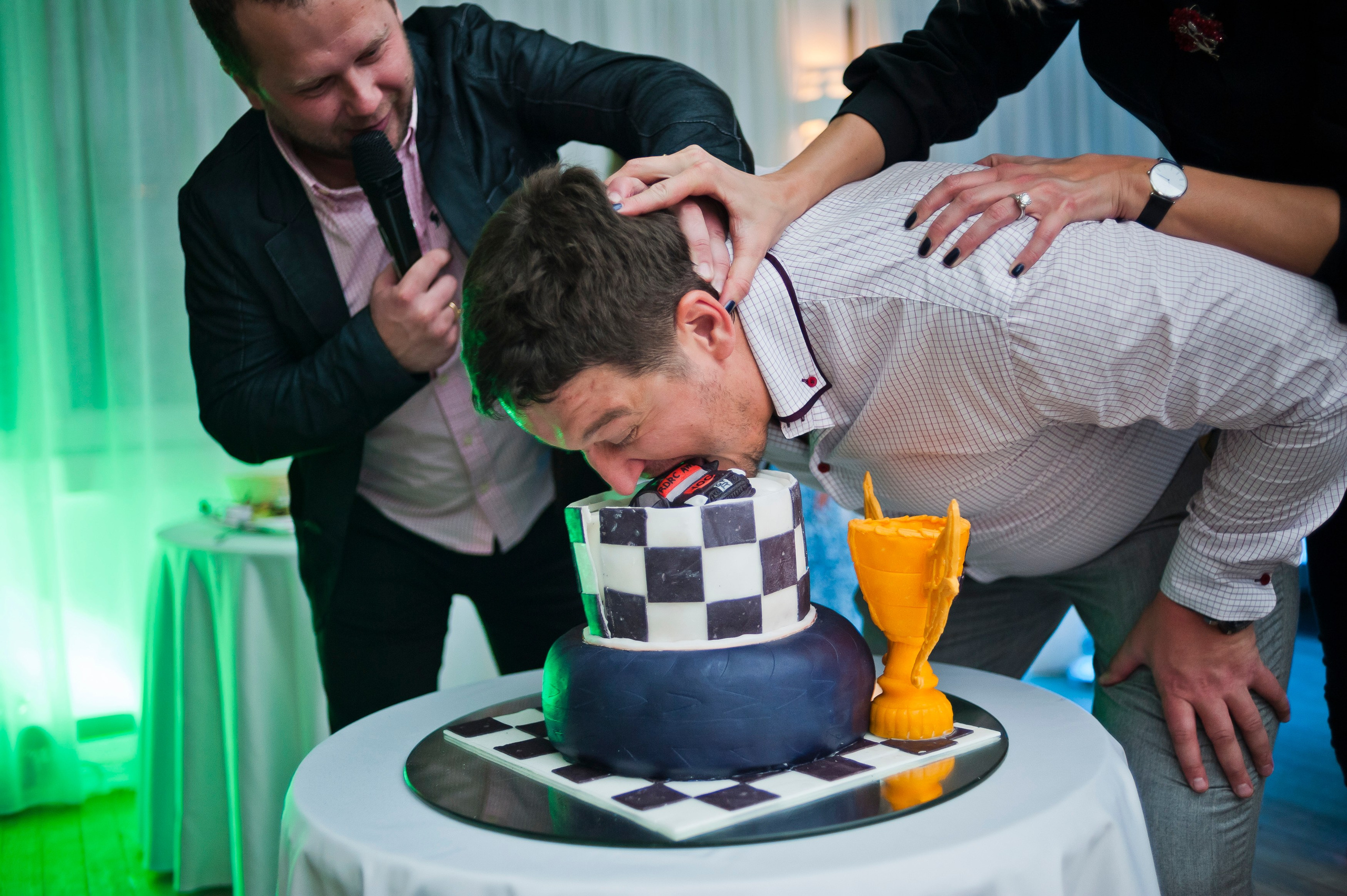 Эмоции. Фотограф Андрей Милевский в Москве. Репортаж на ваших значимых событиях