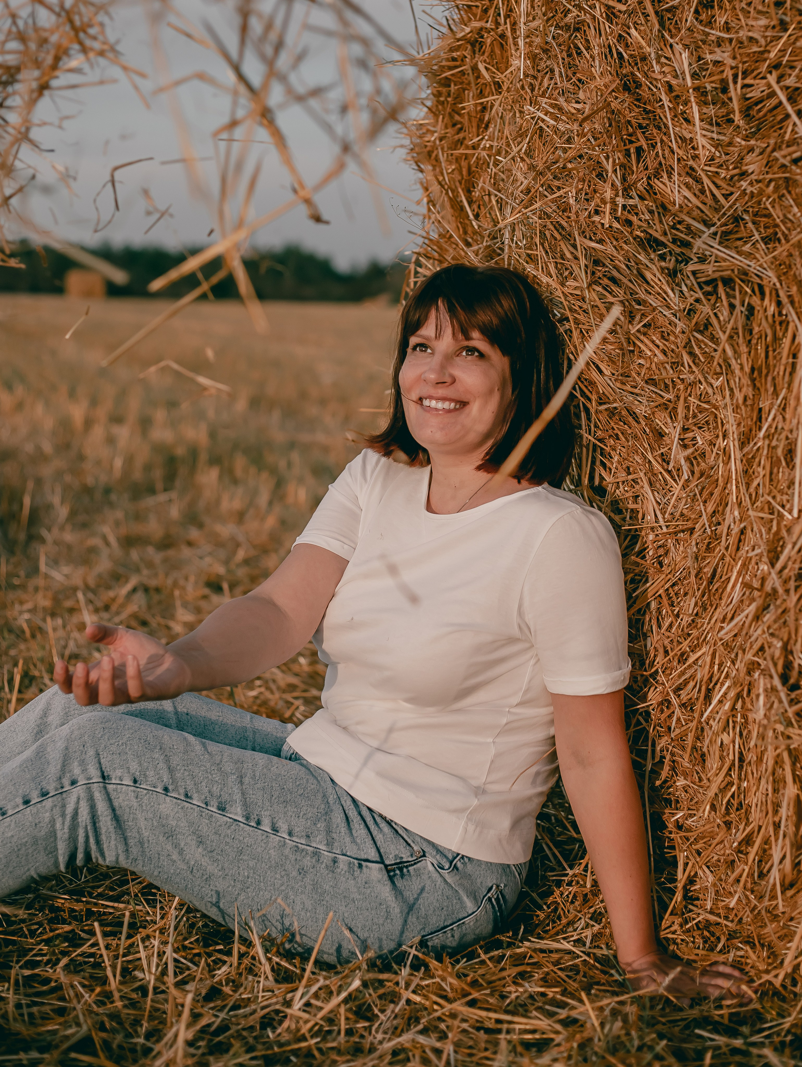 Марина_поле, стога. Фотограф Воронеж, Новая Усмань Мария Бублик