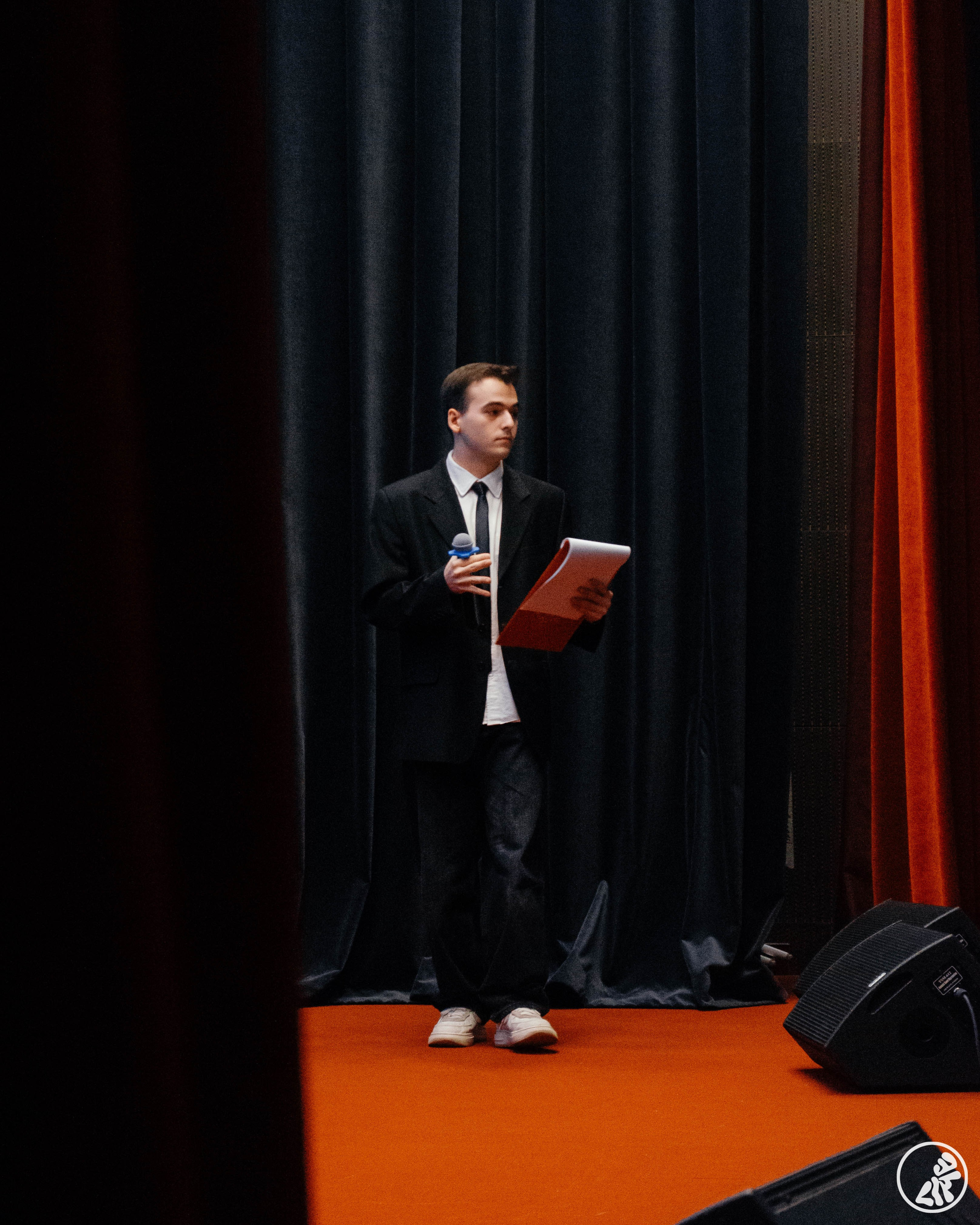 WhatWhereWhen. Фотограф Валерия Пэун