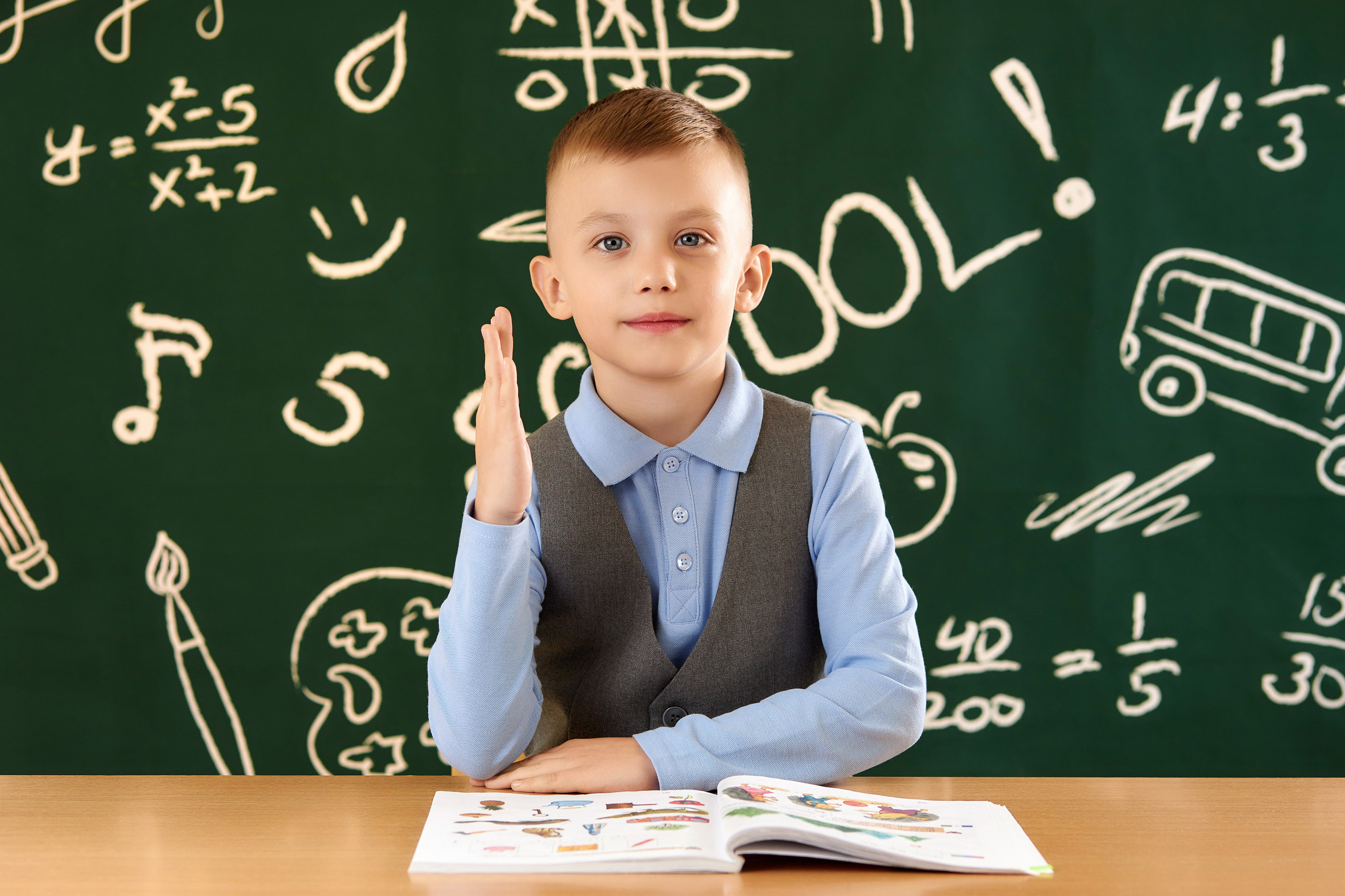 Средние портреты. Школьный фотограф Леонова Наталия