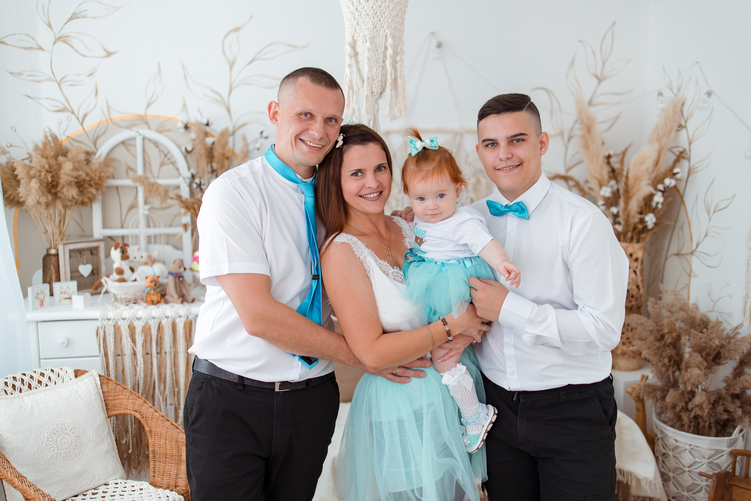 Ксения, 1 годик. Семейный и детский фотограф в Железногорске Саламахо Ольга