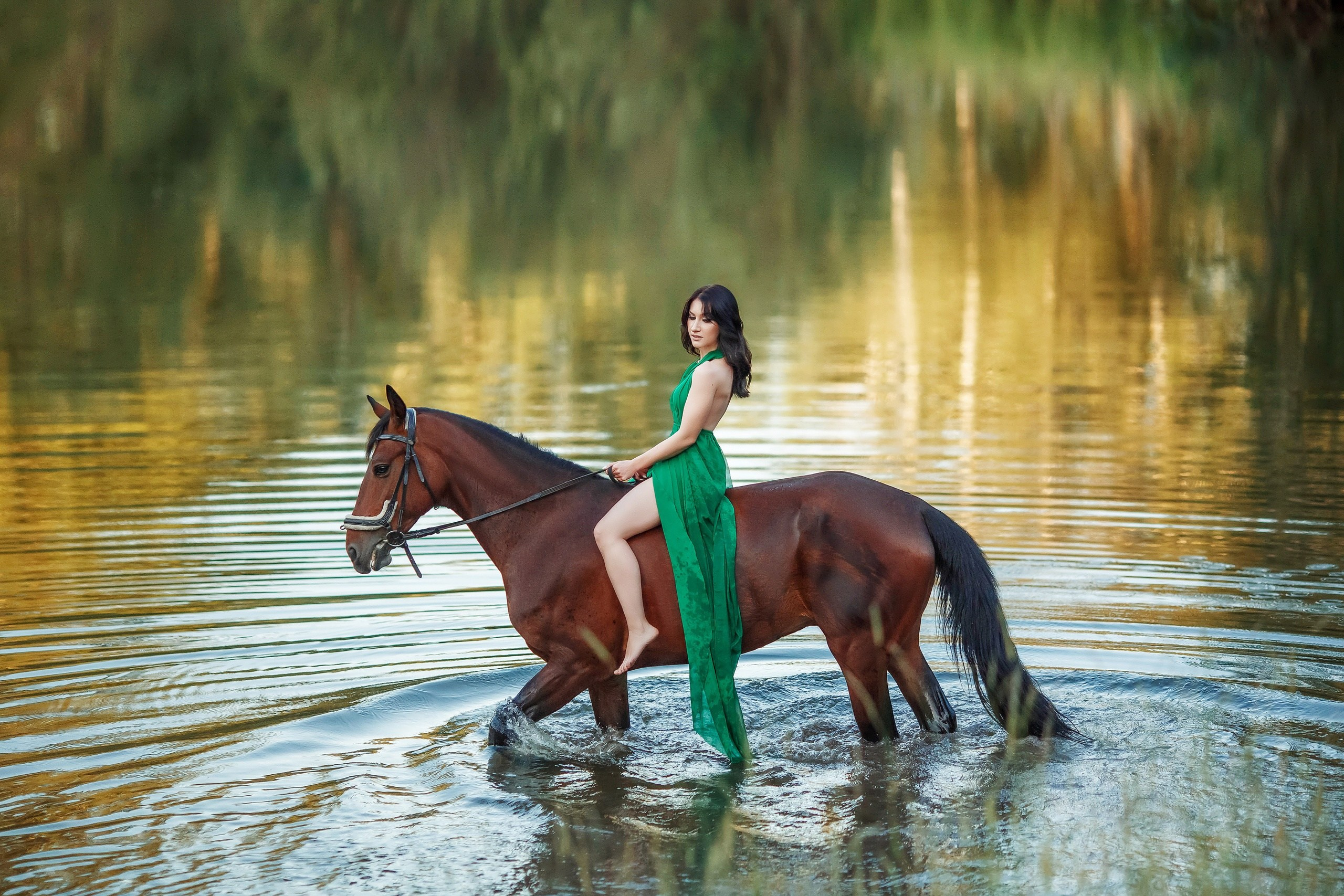 С конем. Сказочный фотограф фотопроекты фототуры в Новосибирске и на Алтае
