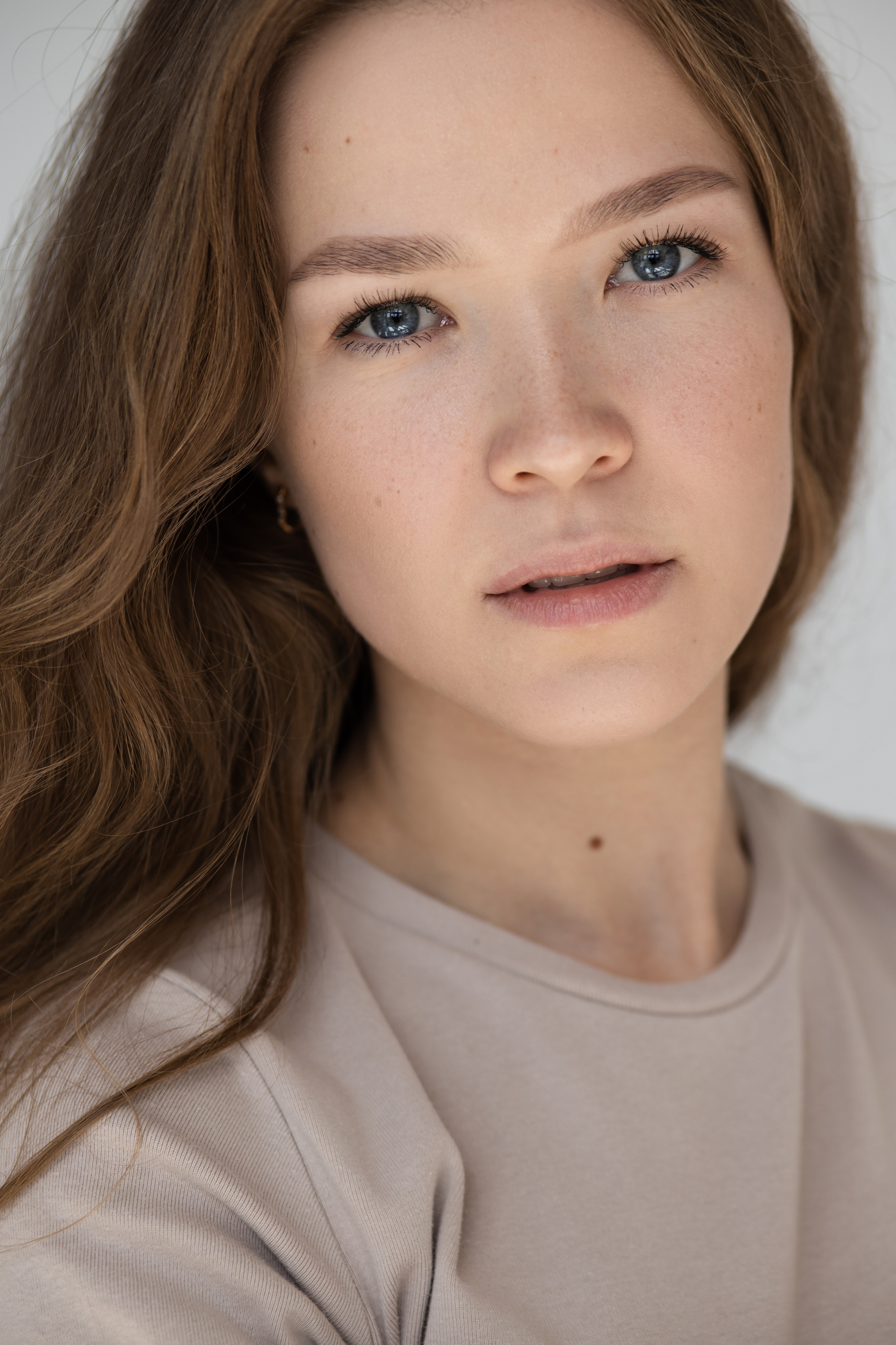 Женский портрет в студии. Фотограф Минск