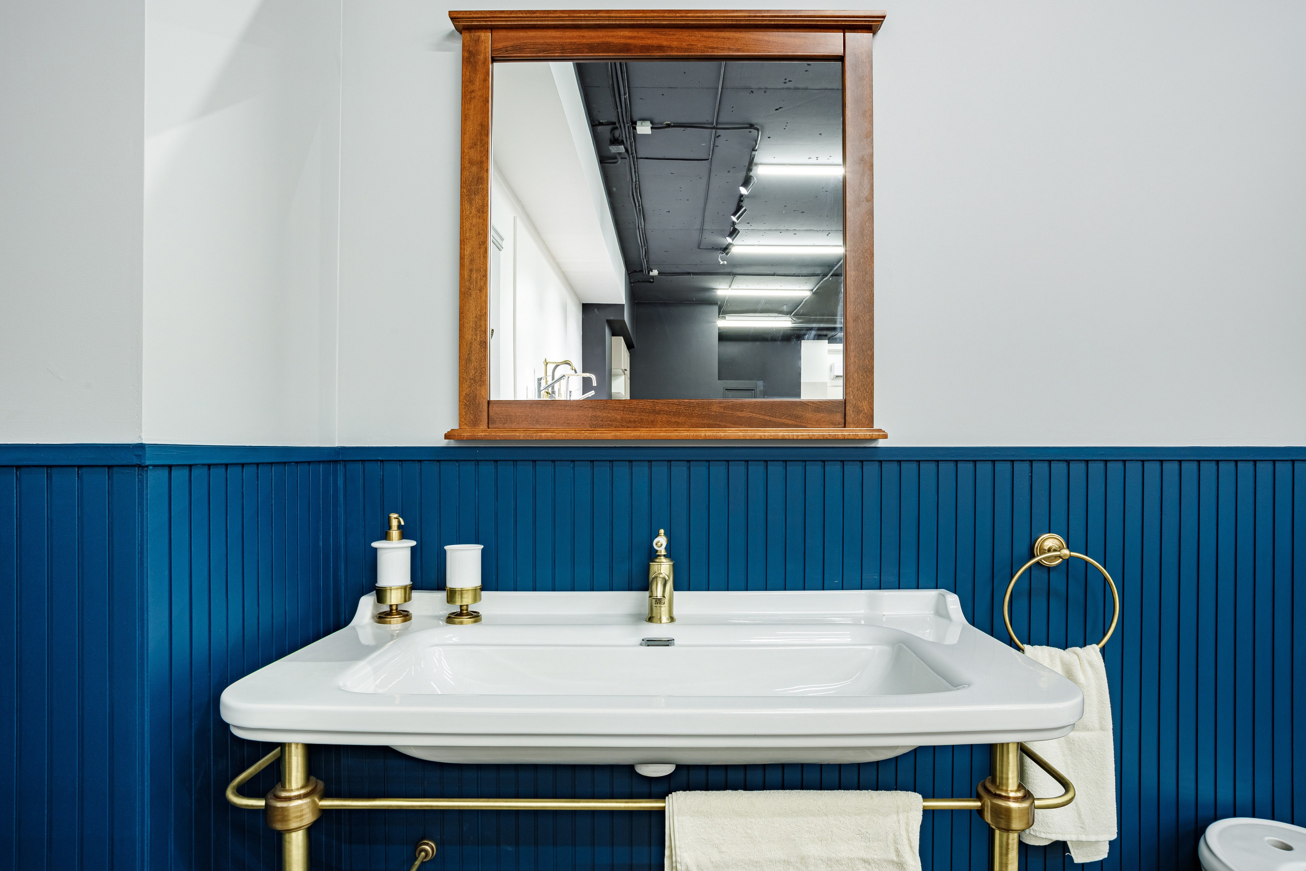 Салон интерьера ванных комнат «NOTOS». Свадебный, семейный, интерьерный фотограф в Краснодаре Денис Голощапов