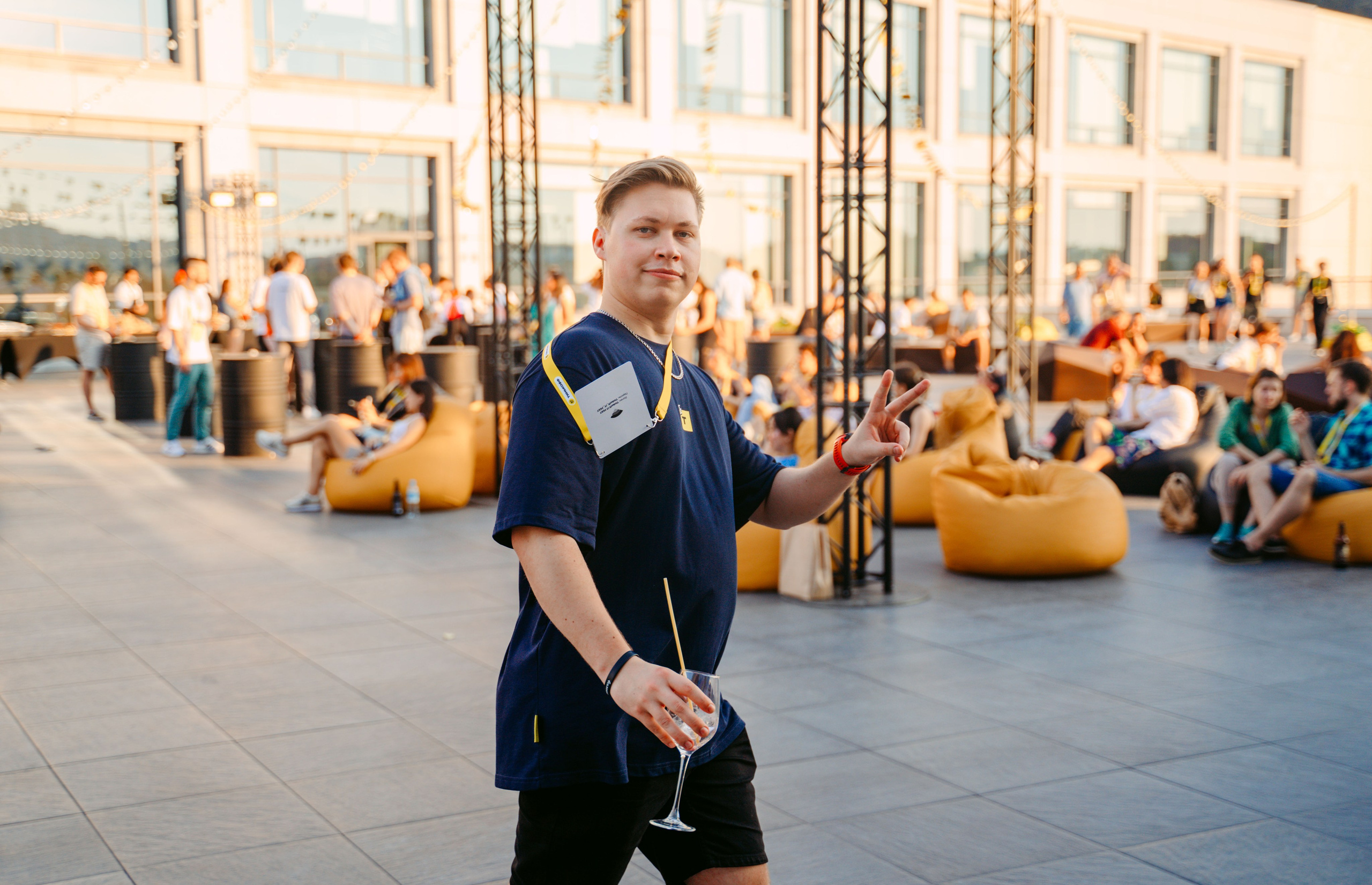 Тинькофф. ИТ-фест / 2023. Саша Копылов, фотограф в Казани