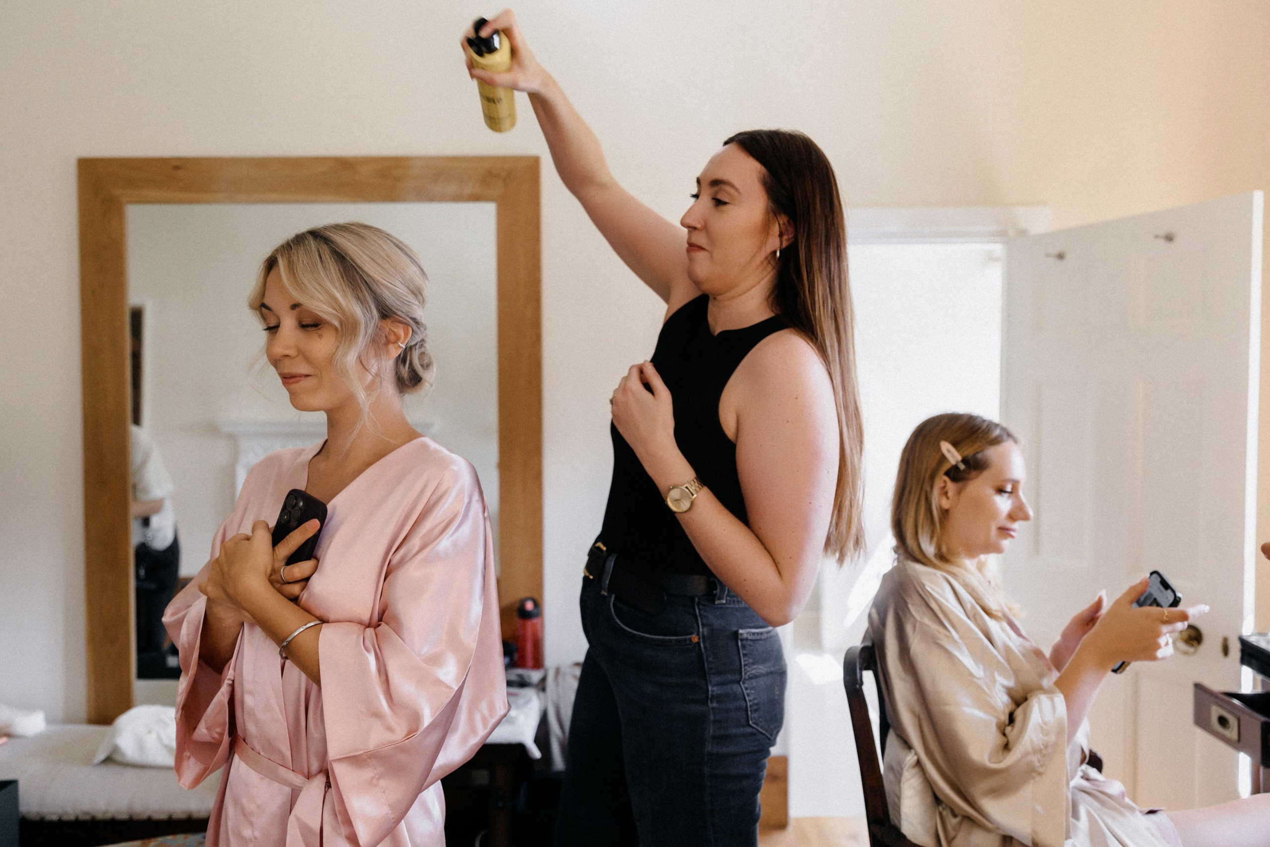 Ana & Tom Wedding at Notley Abbey. Moments Catchers — Wedding Photography & Video Duo in London