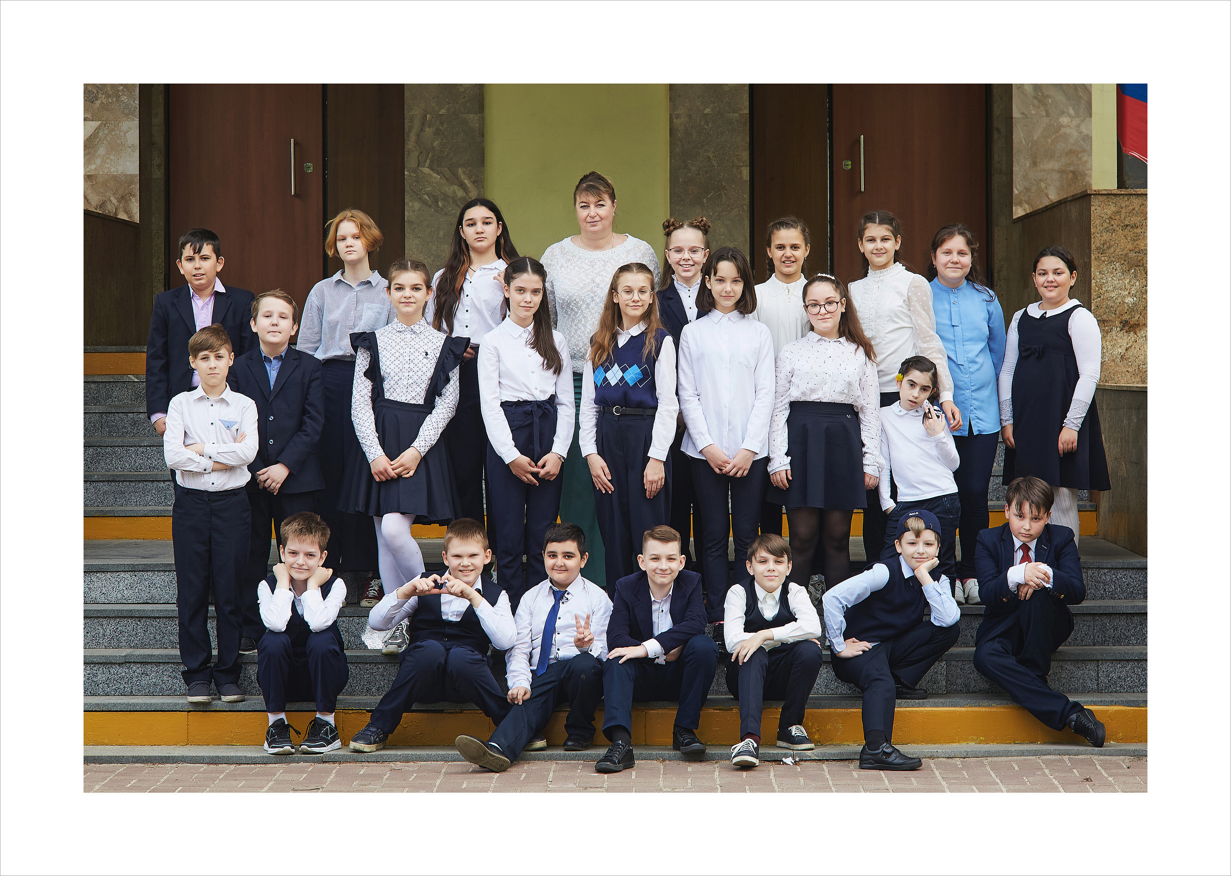 4 класс. Весна. Школьный фотограф Сергей Беликов