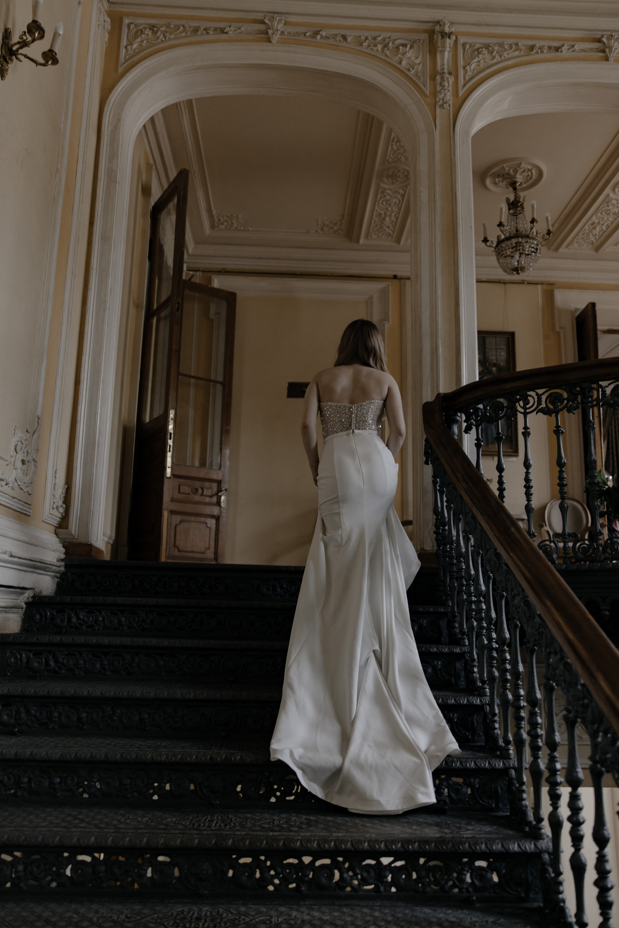 07.05.2024. RETOUCH-HOUSE