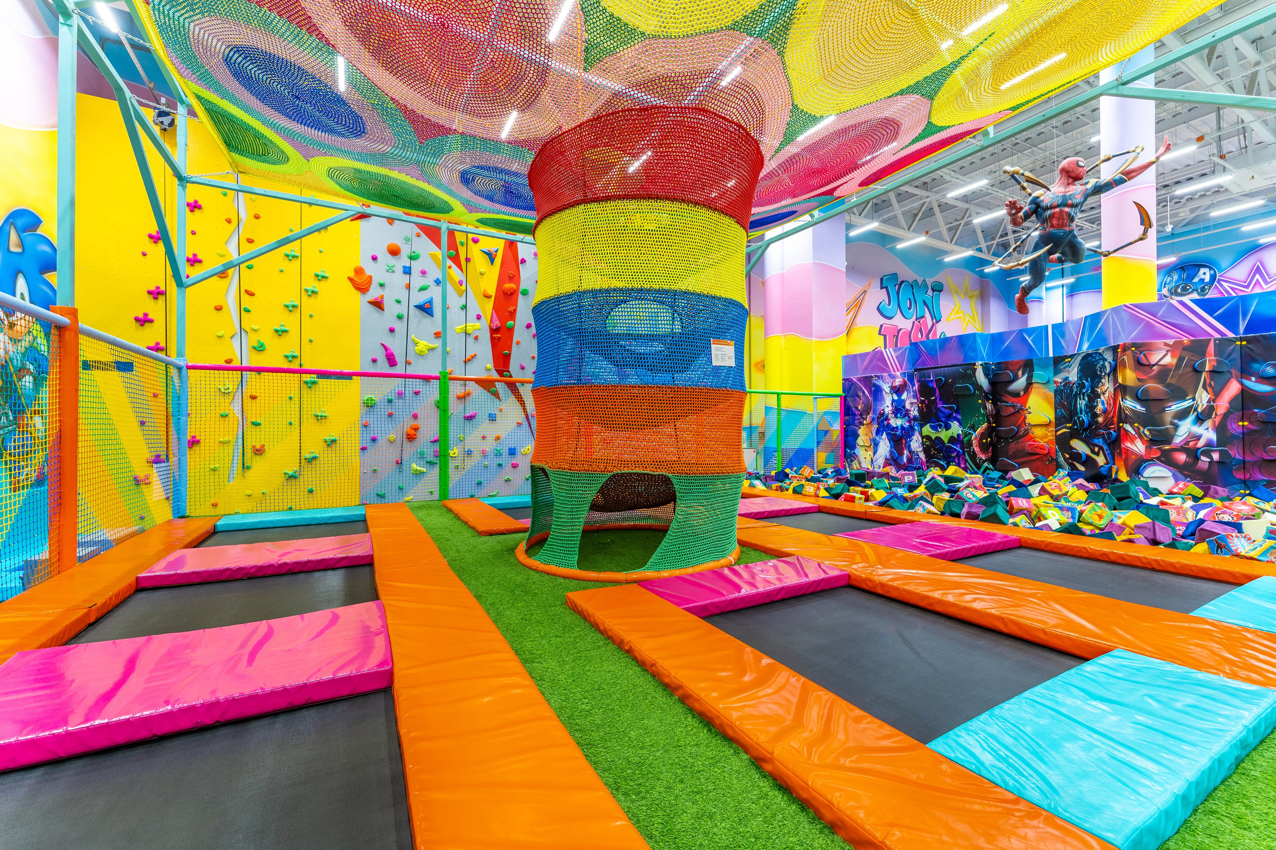 Парк развлечений Joki Joya Лефортово. Интерьерный фотограф Александра Солдатова