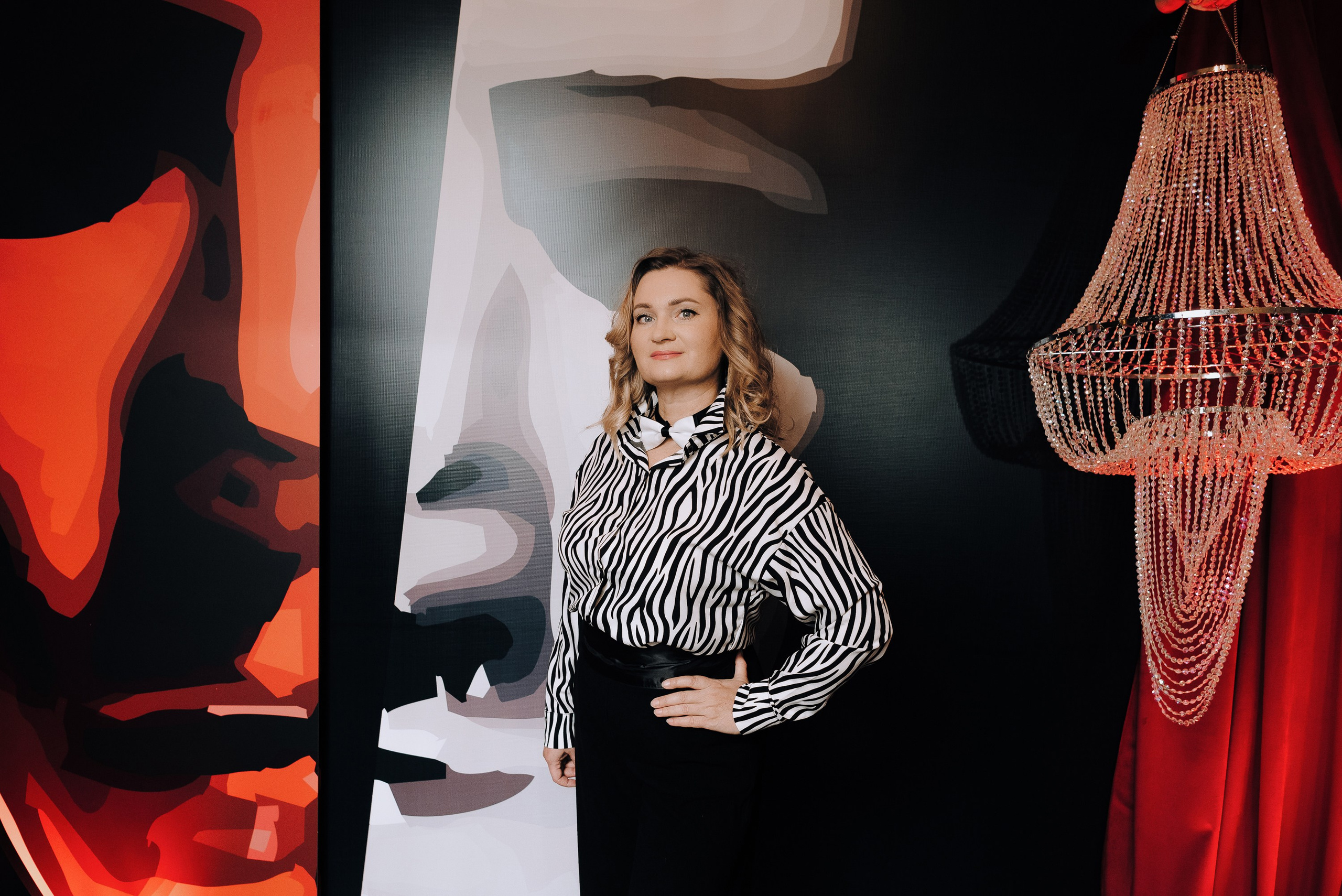 СПЕКТАКЛЬ «ВОЛШЕБНЫЕ ОЧКИ» ОПТИК-ЦЕНТР. Репортажный фотограф Зуев Роман г. Челябинск