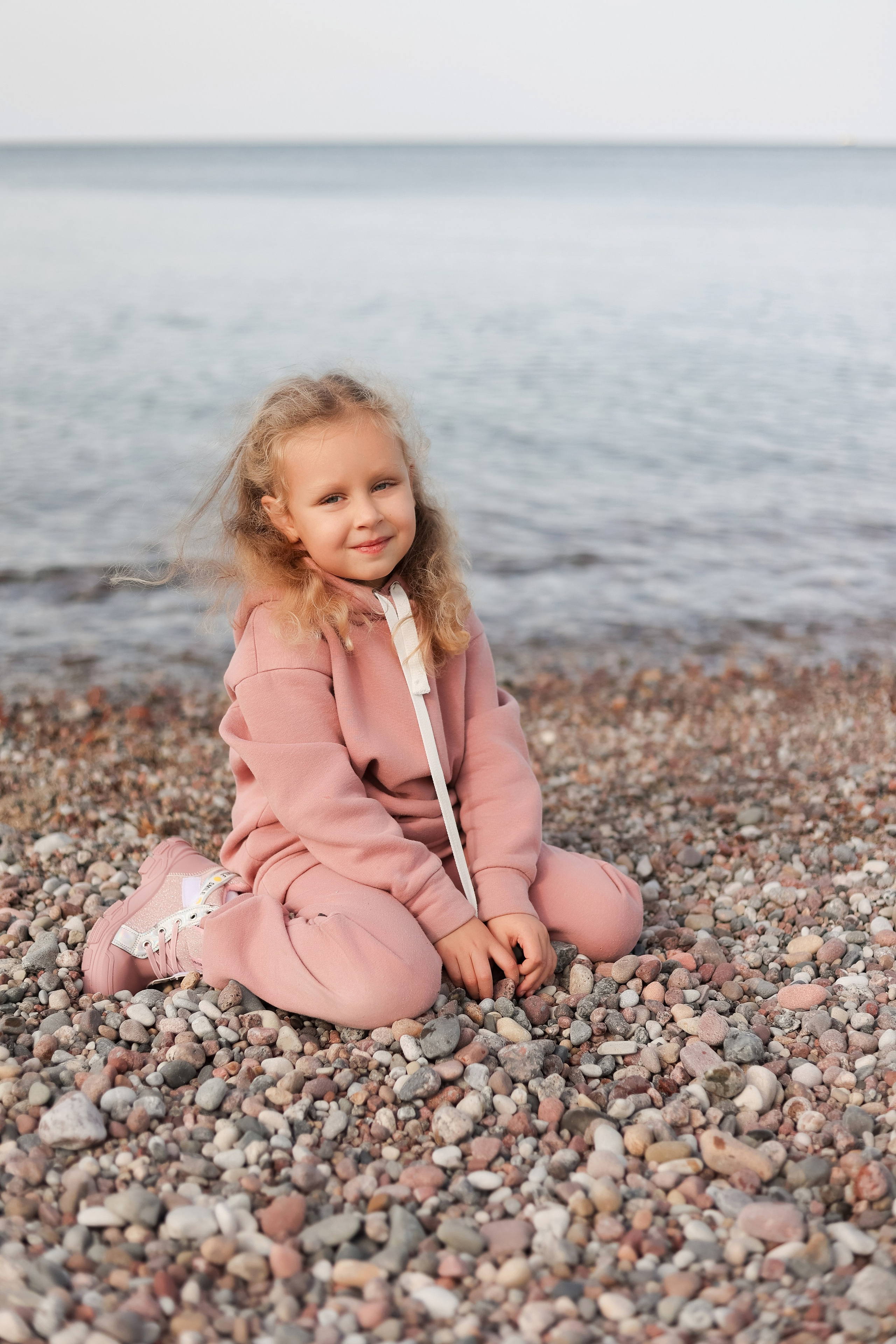 Марина и Ксюша — Куршская коса/Королевский бор. Семейный фотограф в Калининграде Никазакова Ольга