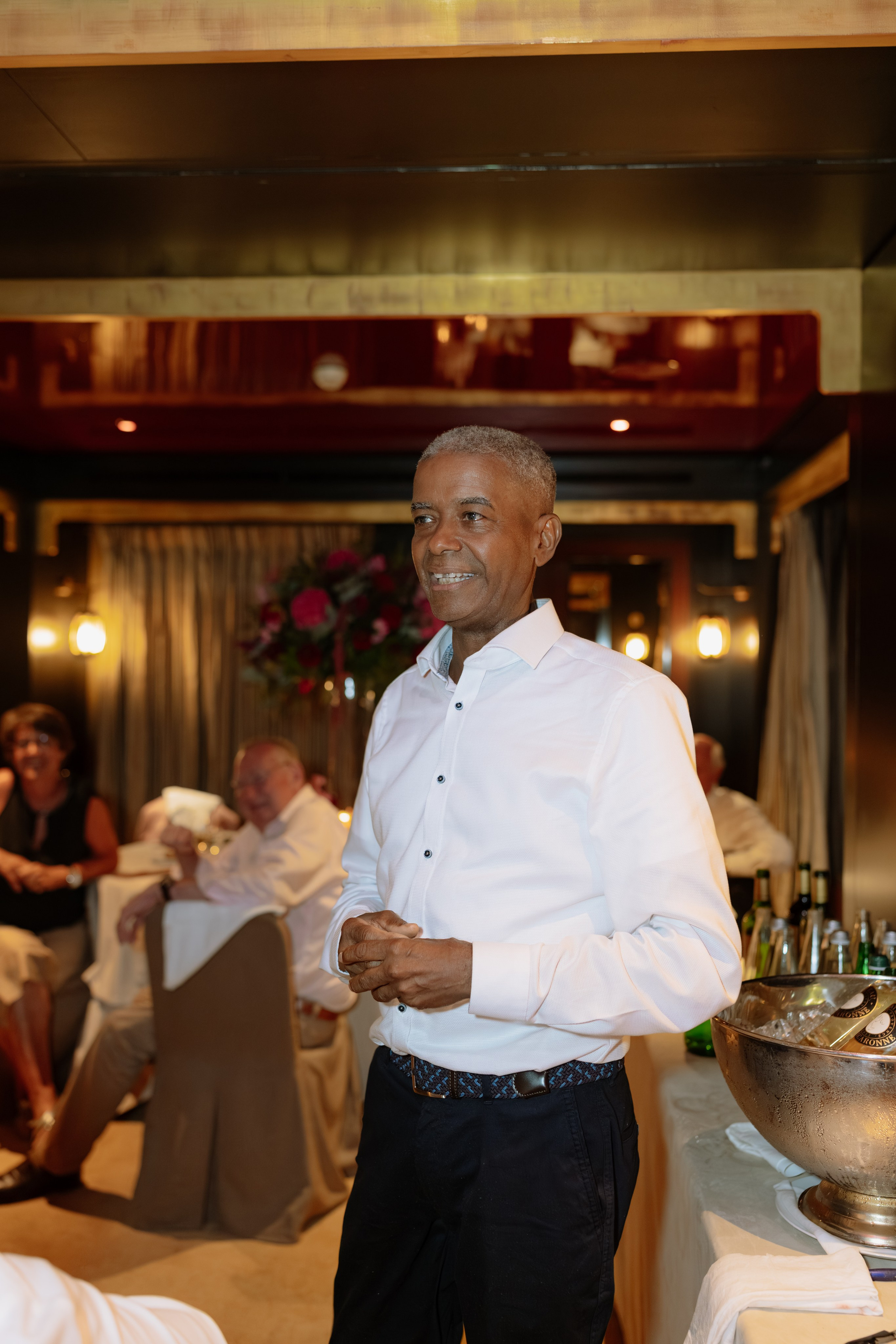 Laura & Aymeric | Hotel La Réserve Genève. Professional Wedding Photographer Geneva & Romande Switzerland | Tanya Creator