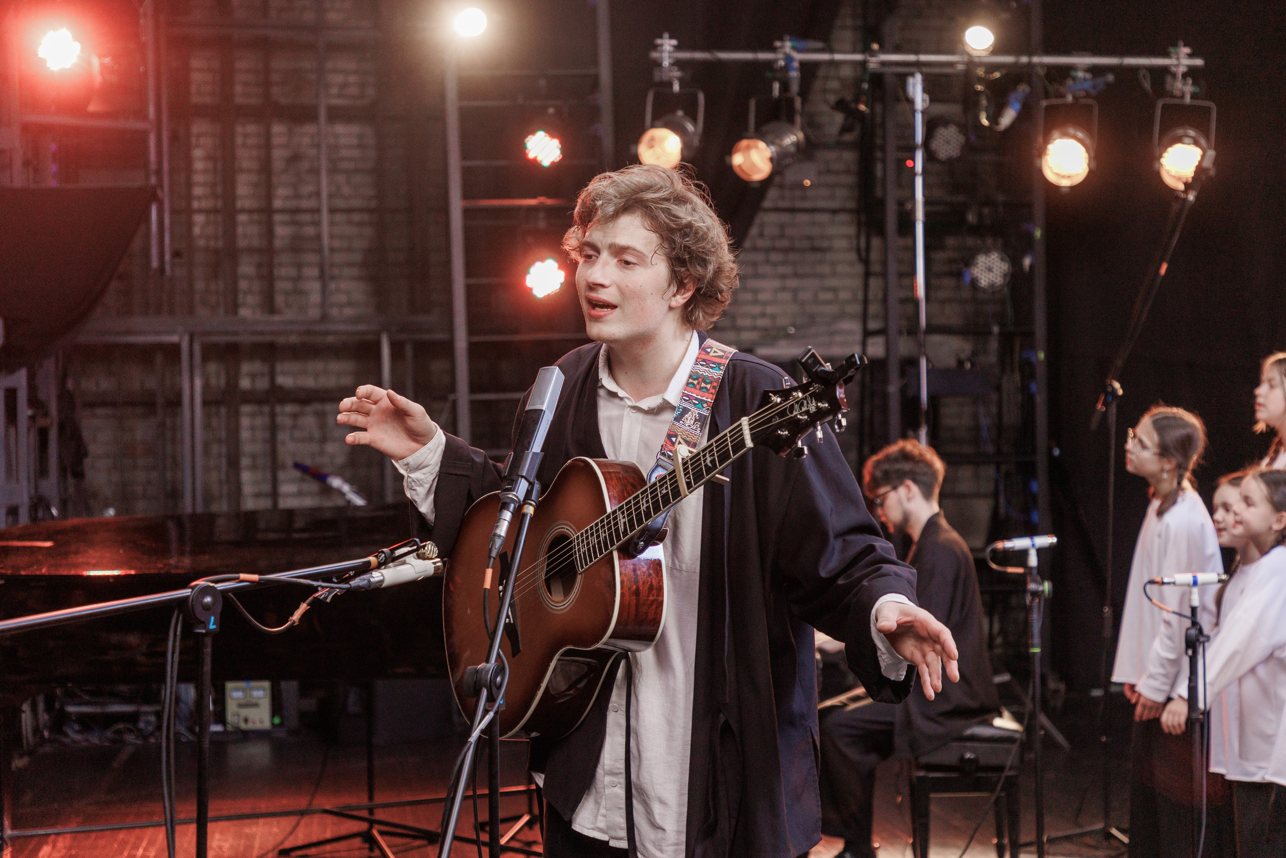 «Громко и честно» backstage «Бонд с кнопкой». Фотограф городских и семейных событий Артем Карпухин