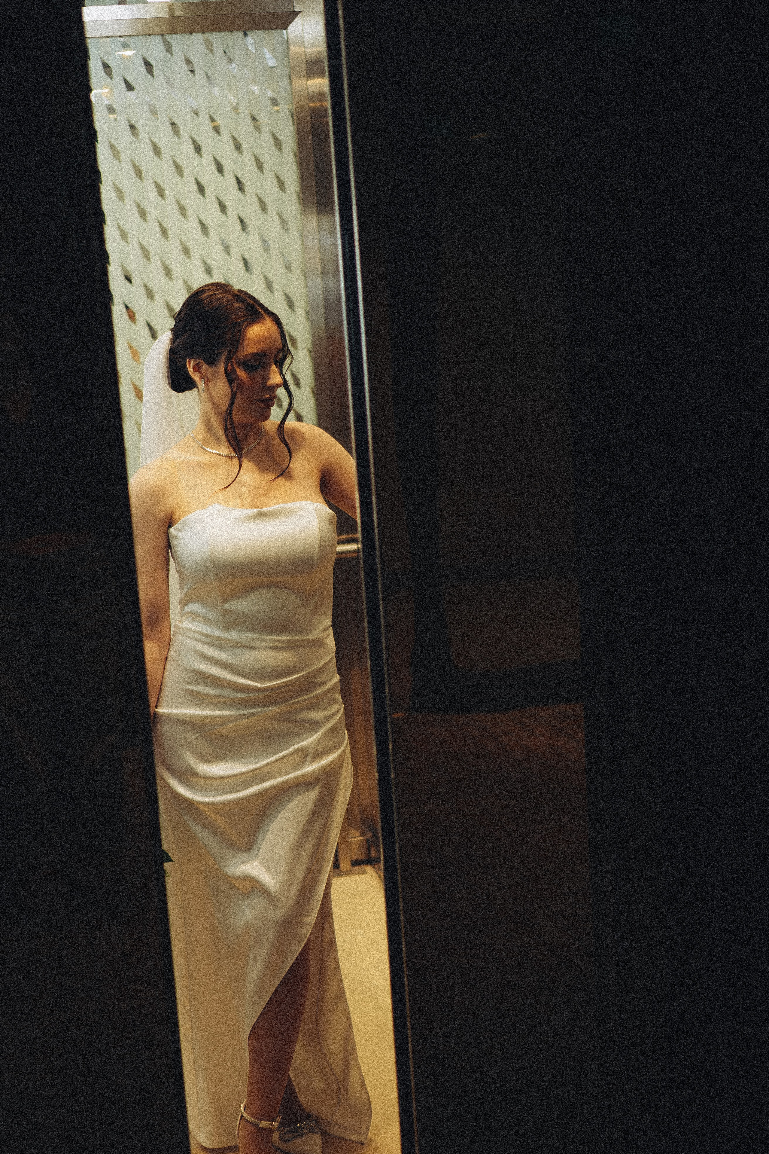 СВАДЕБНАЯ СЬЕМКА СБОРОВ ЖЕНИХА И НЕВЕСТЫ В ОТЕЛЕ И ТАКЖЕ ФОТОСЕССИИЯ В ОТЕЛЕЕ МЕГАПОЛИС БРЯНСК. Профессиональный фотограф, Санкт-Петербург — Виктория Богомолова