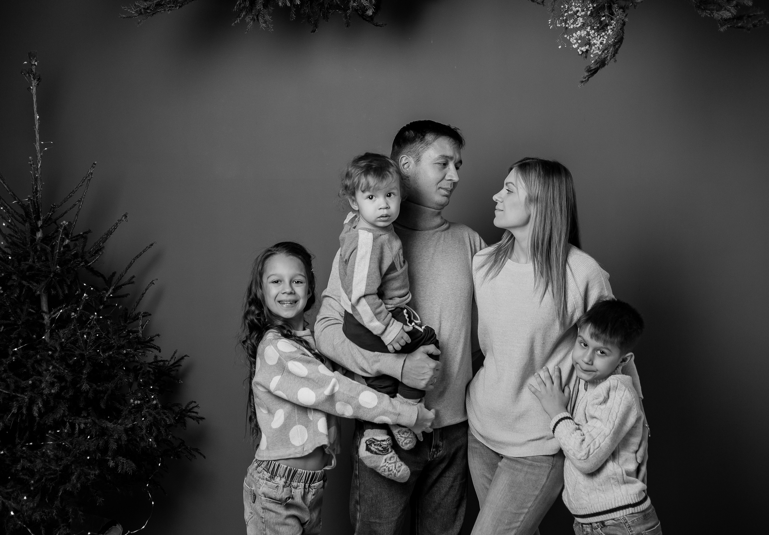 Семья. Фотосессия к Новому Году. Фотограф Мария Новоселова. Сургут
