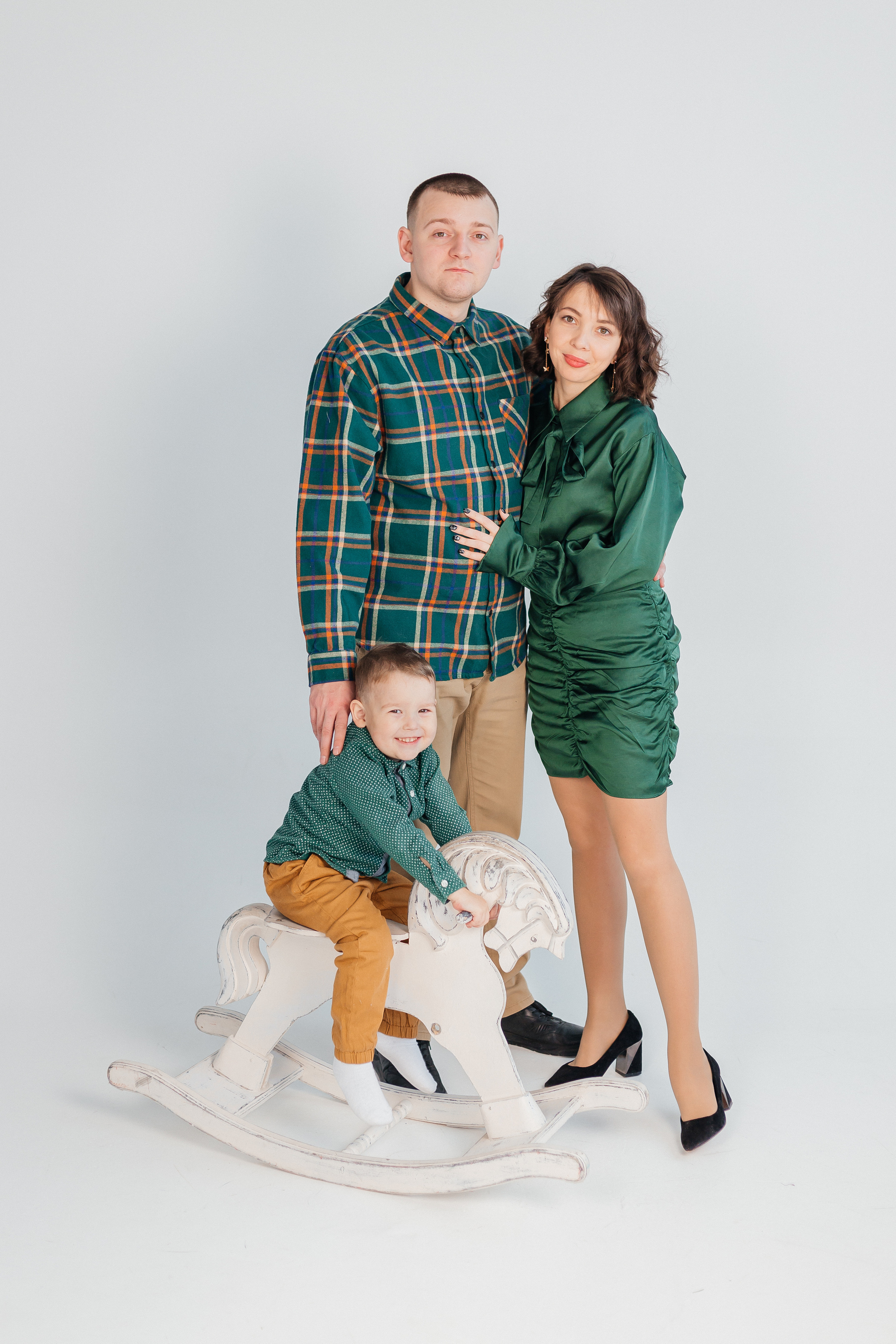 Новогодняя семейная фотосессия. Фотограф Мария Новоселова. Сургут