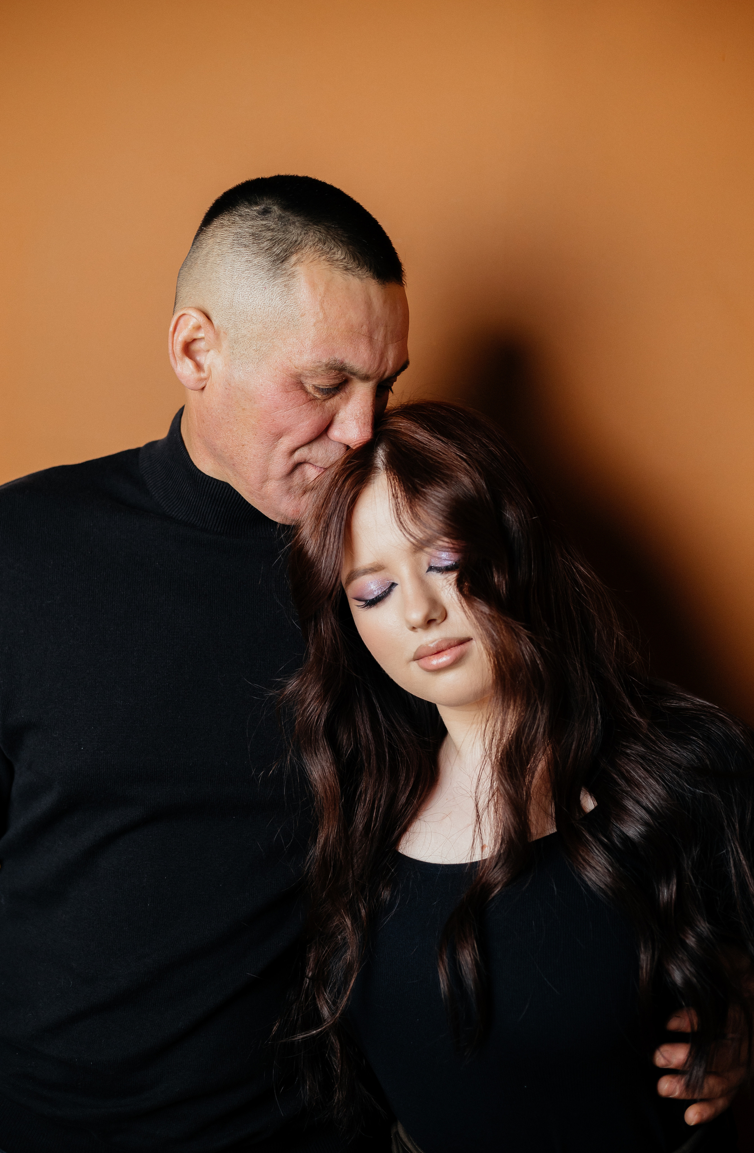 Фотосессия дочери и отца. Фотограф Мария Новоселова. Сургут