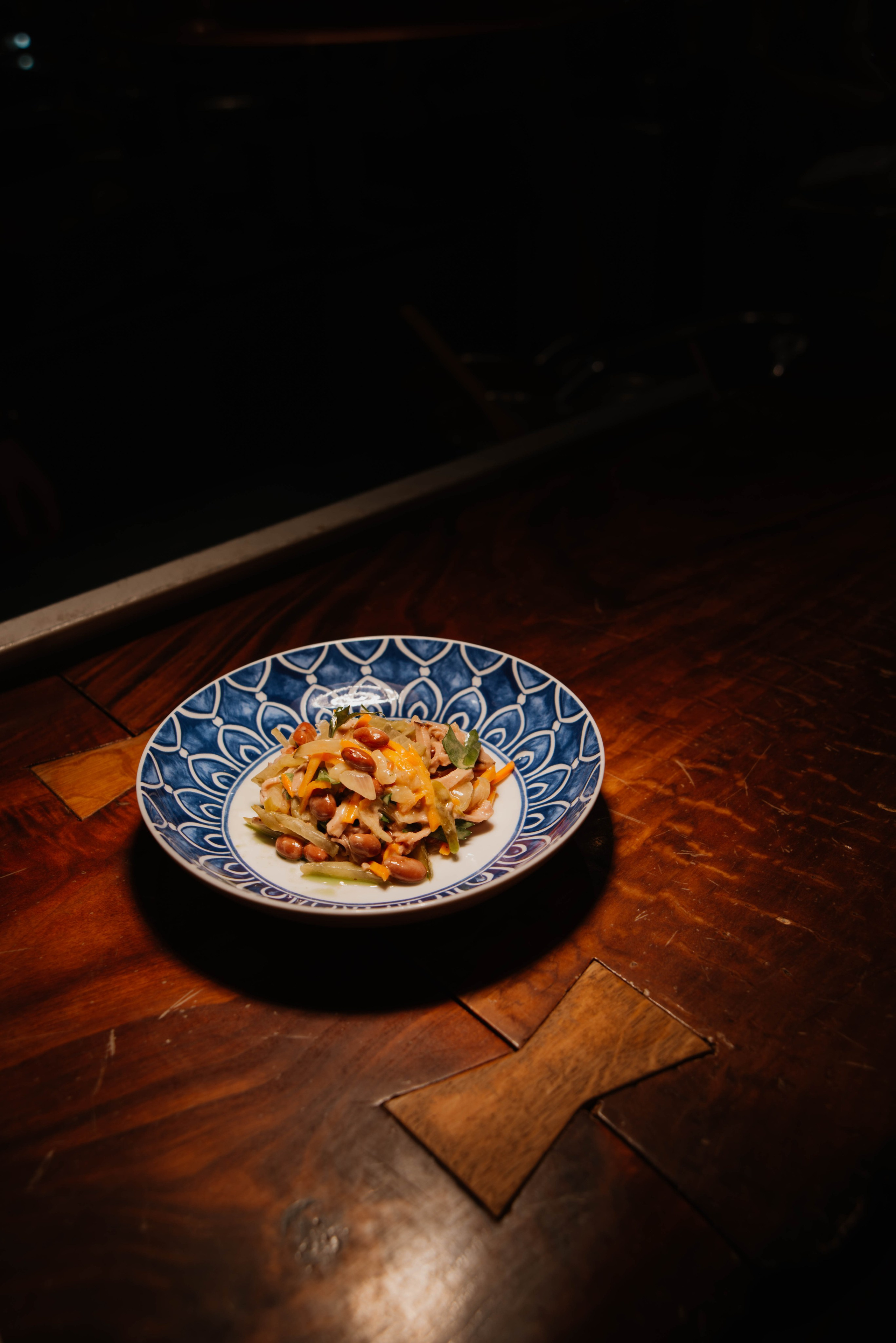 Контент и визуал для ресторана Ливингстон. Ксения Glossa. Портретный и репортажный фотограф в Самаре