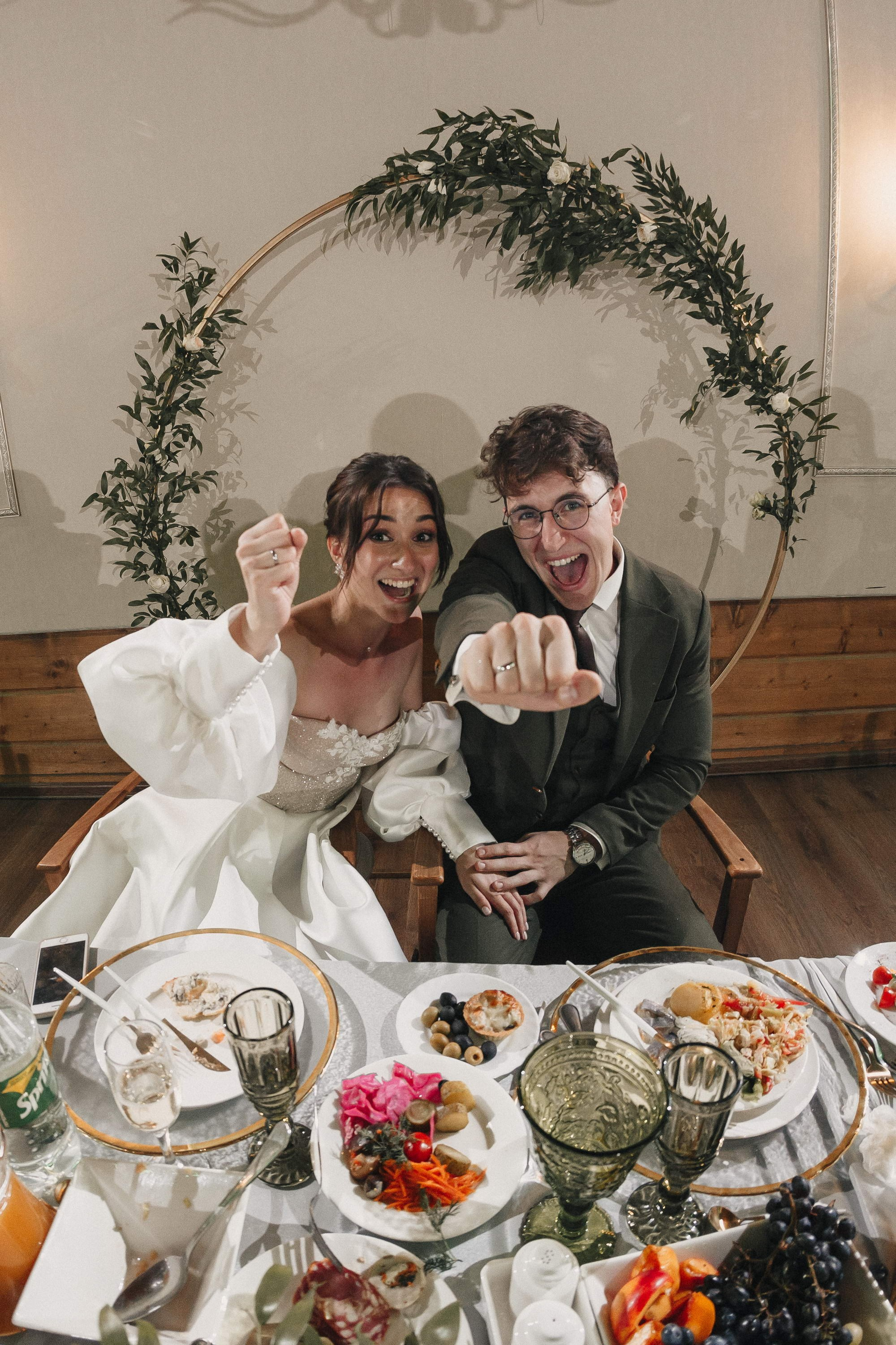 Свадебный банкет. Свадебный фотограф Игорь Брундасов 8PHOTO на свадьбу венчание загс СПб