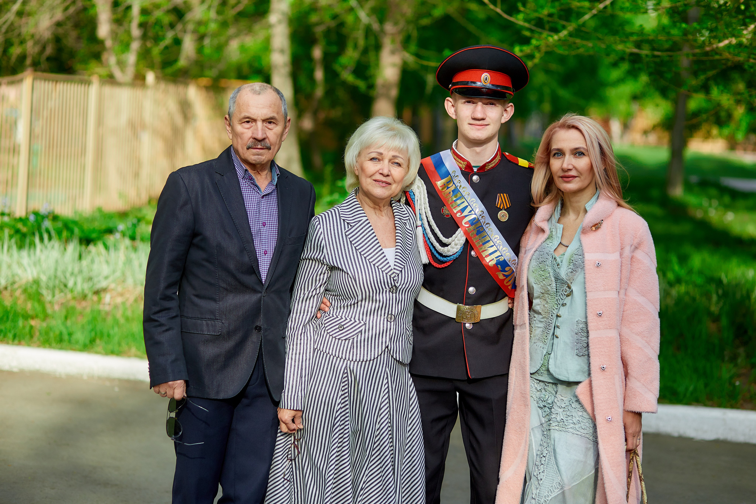 Кадеты последний звонок. Фотограф Вячеслав Фарунин
