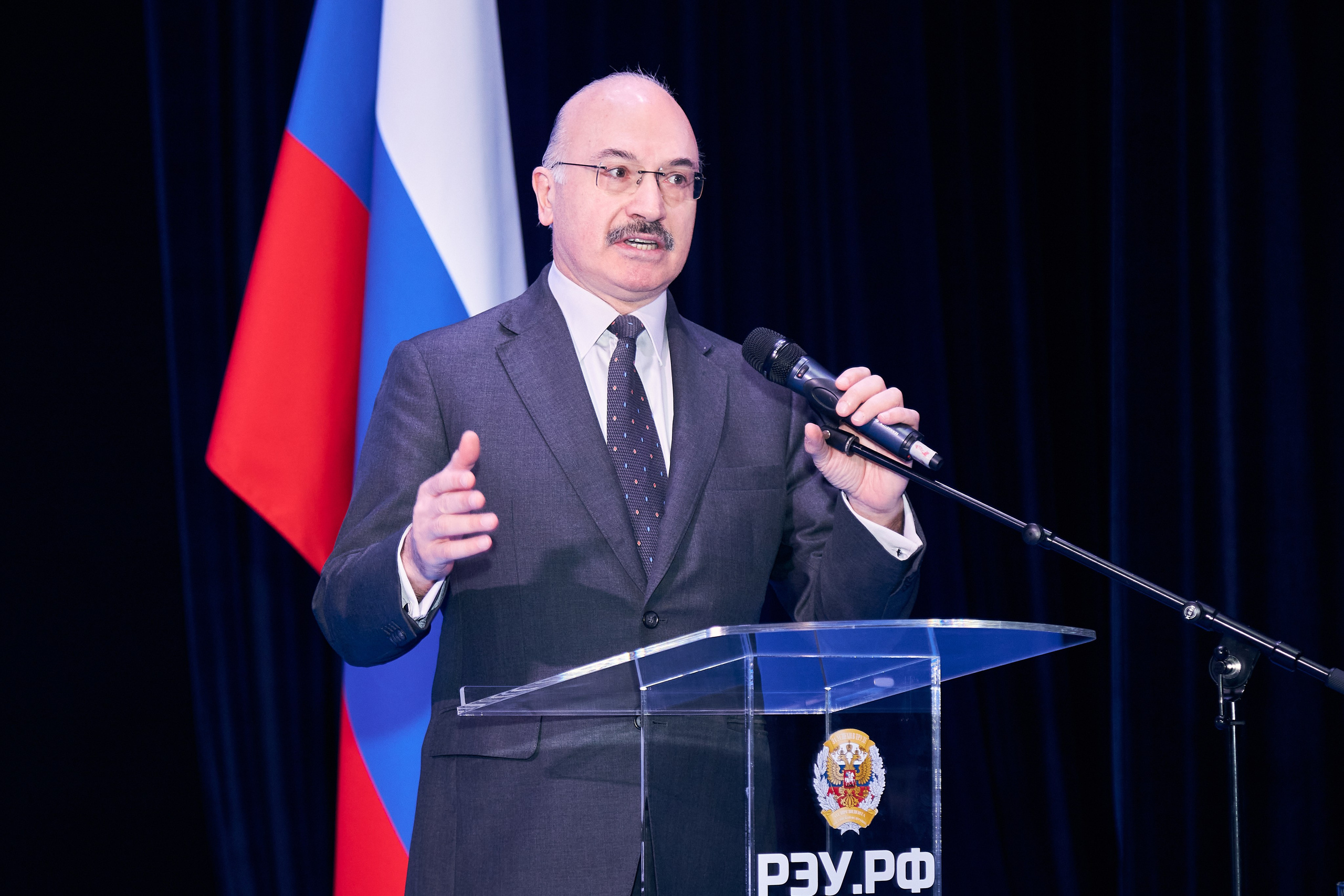 Седьмой профессорский форум. Фотограф Савченко Люба. Москва