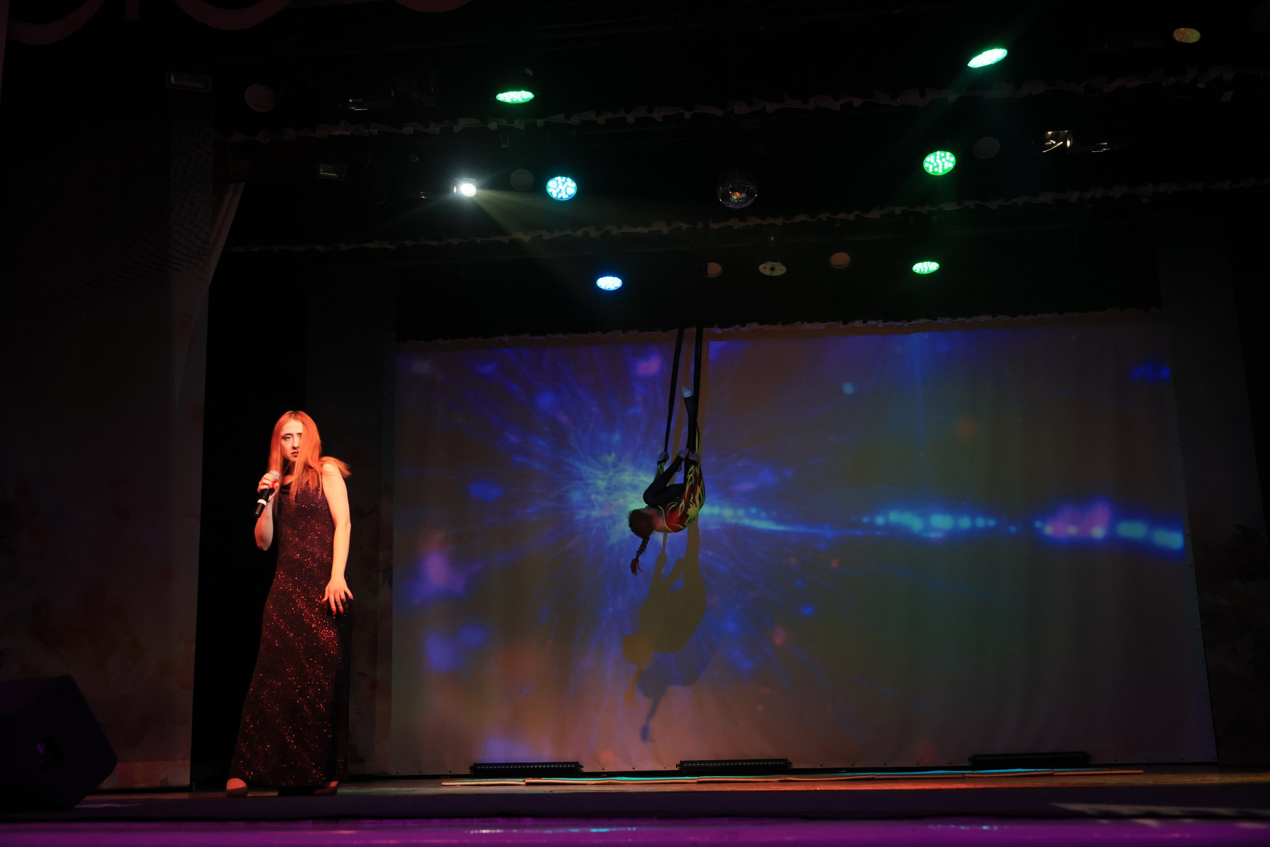 Концерт к 8 Марта в ДК «Металлург» г. Тула. Фотограф в Туле Крупский АнДРей. Фотостудия «КАДР71» в Туле