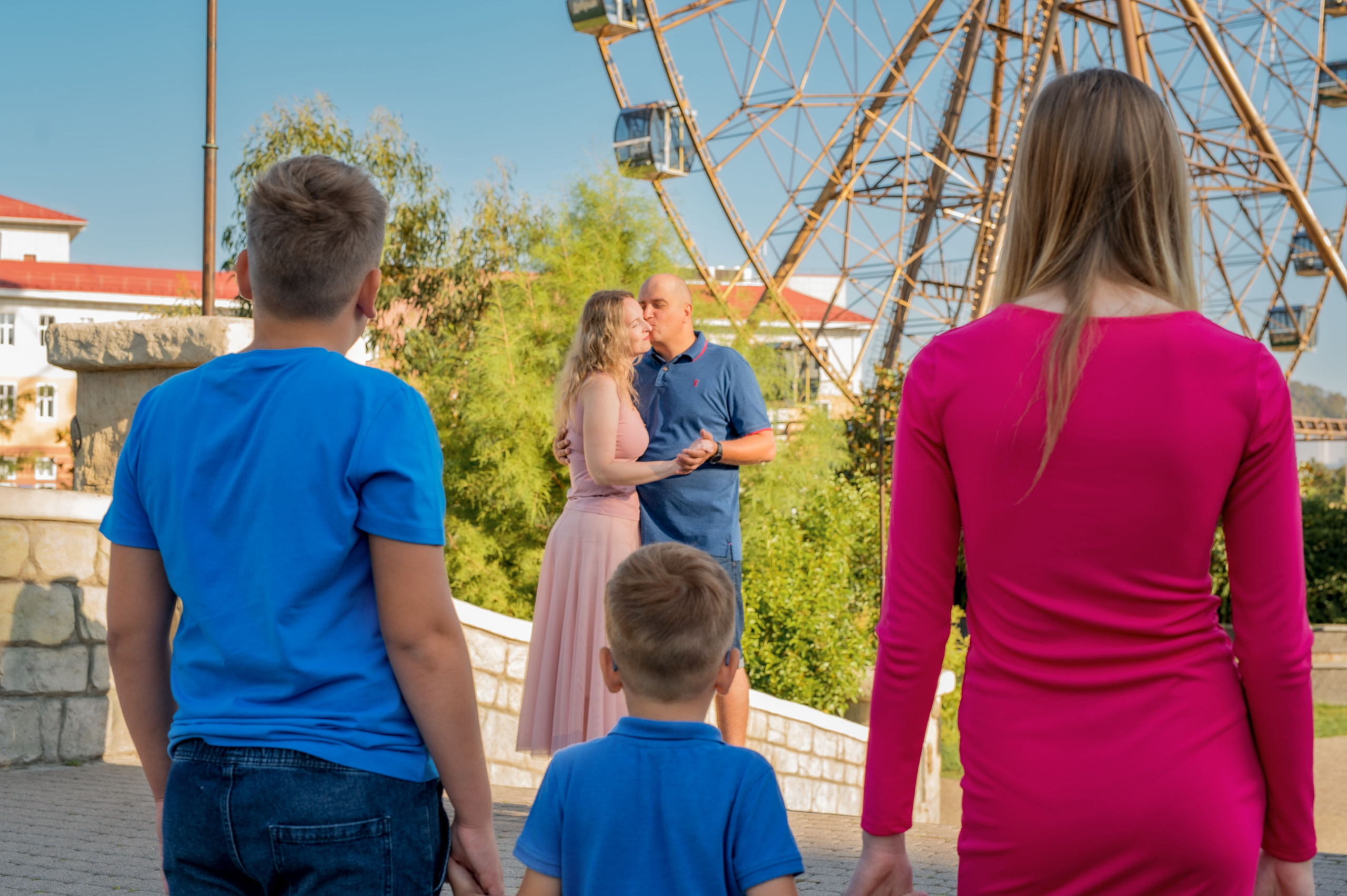 Семейная фотосессия в Сириусе. Фотограф в Сочи, Адлере, Сириусе и на Красной поляне Кушабаева Алёна