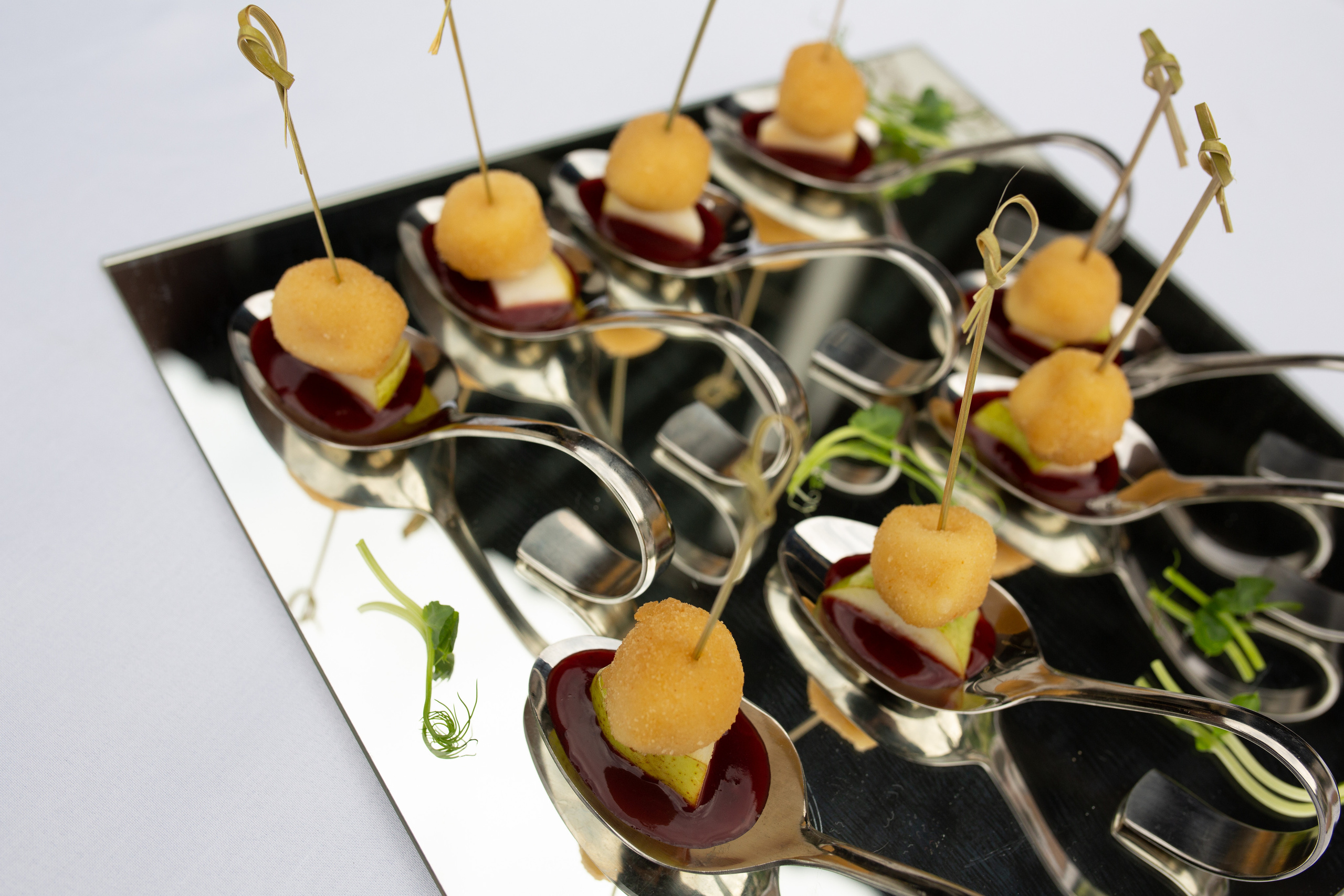 Выездная регистрация. Универсальный фотограф и видеограф в Самаре