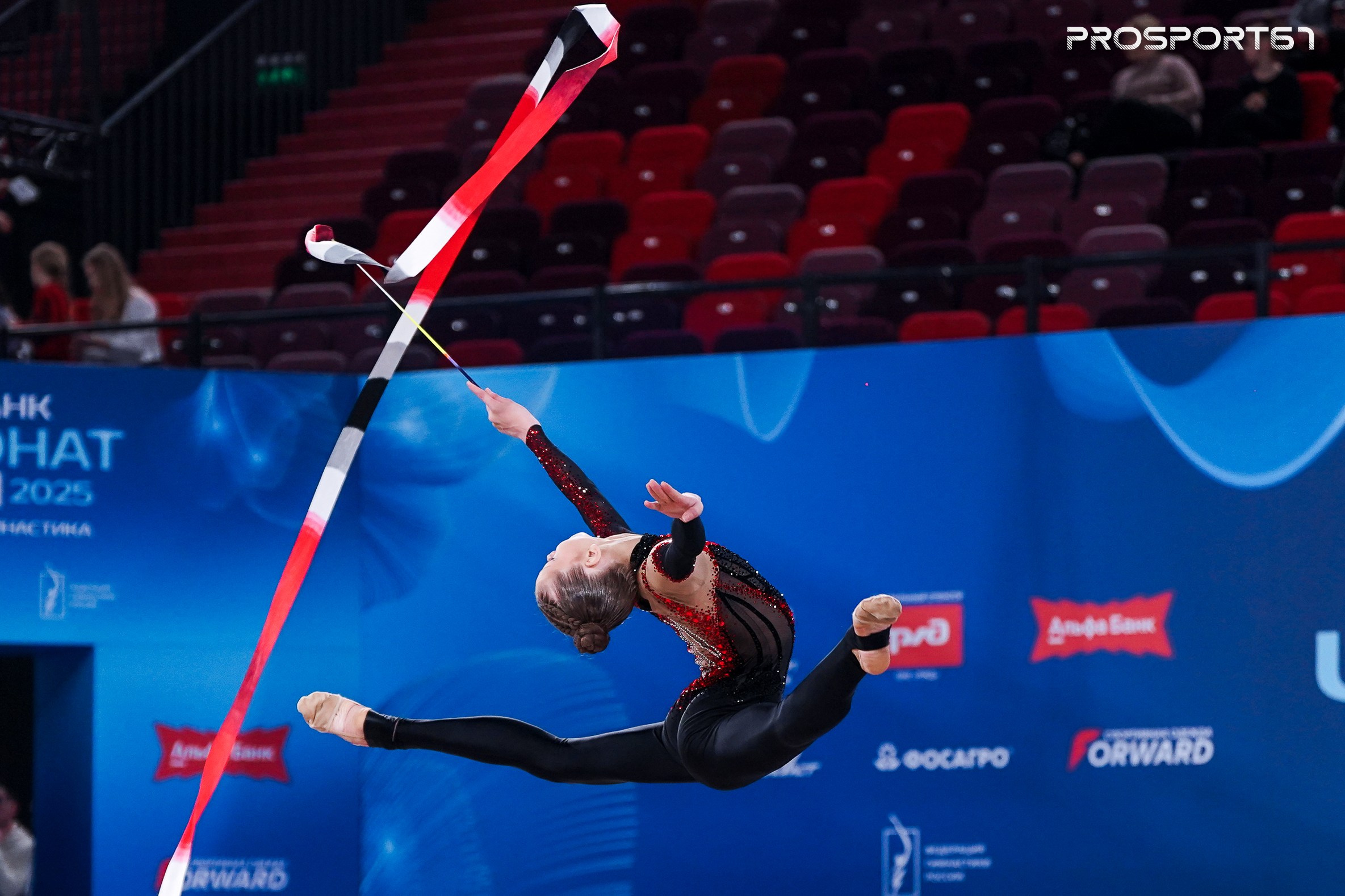 Варвара Топорова. Чемпионат России по художественной гимнастике 2025. Спортивный фотограф Олег Медведев | prosport67 | Смоленск