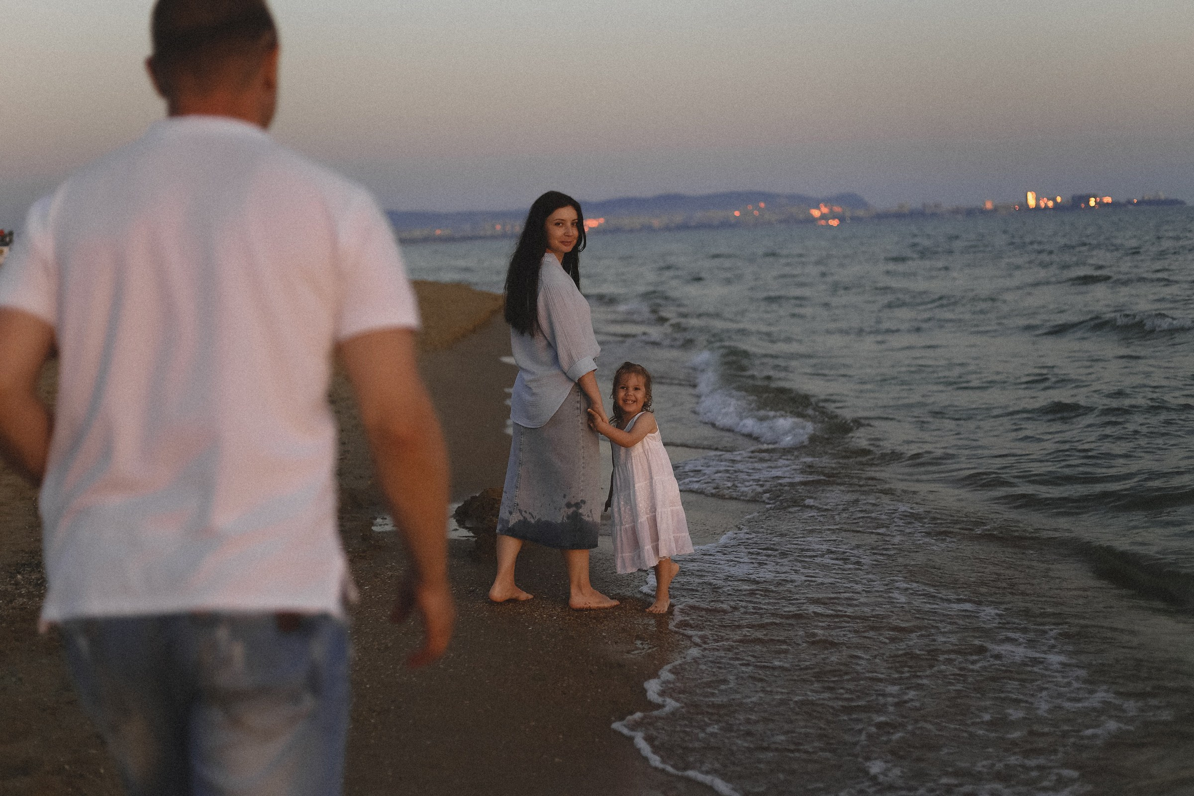 Семейная фотосессия на пляже. Семейный, love story, свадебный фотограф Анапа