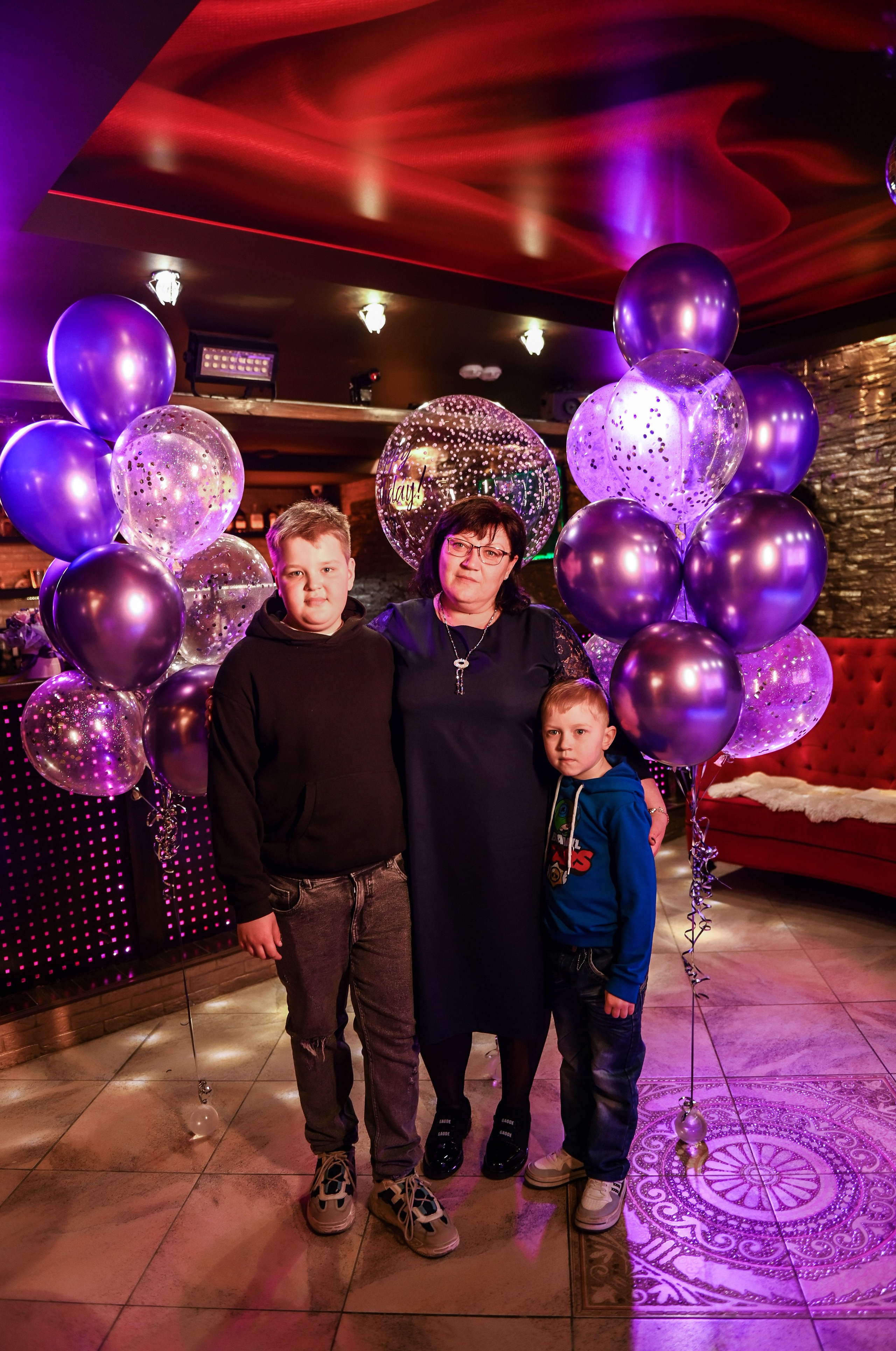 День рождения. Свадебный, семейный, детский, контент фотограф в Омске Максим Ильин