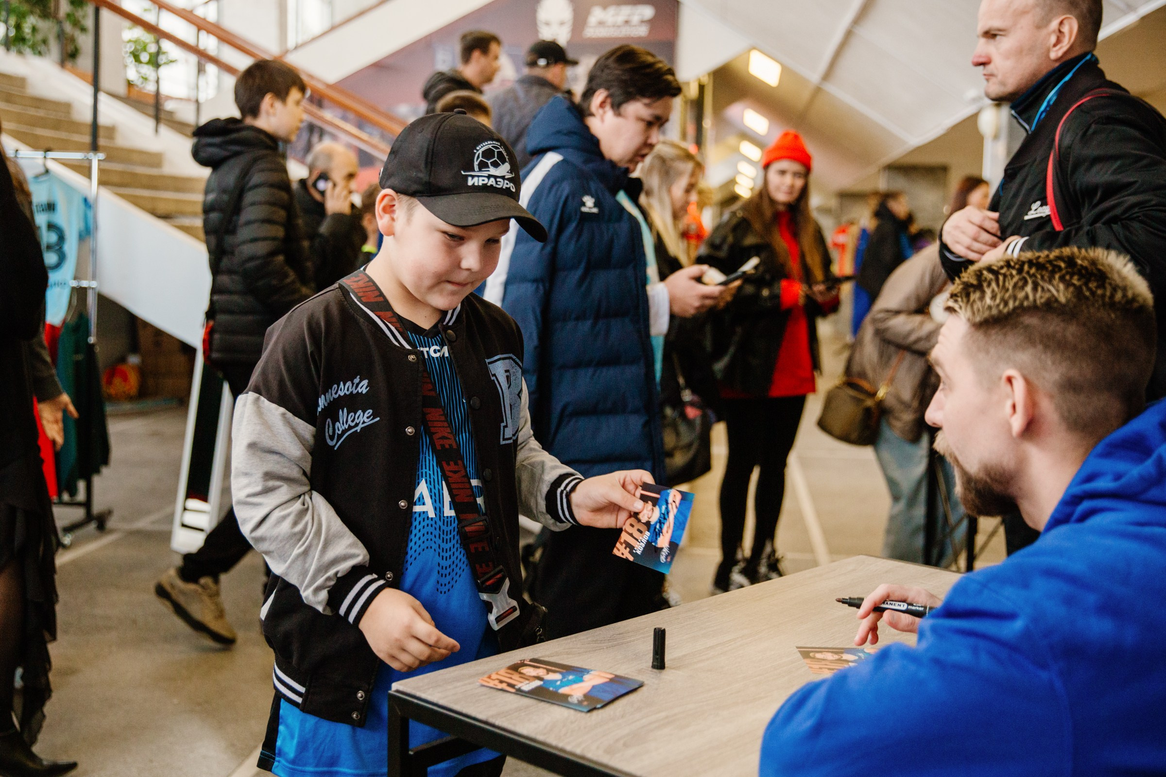 БЕТСИТИ Суперлига по футзалу | ИрАэро — Синара | 11.10.25. Фотограф в Иркутске Евгения Айвазова