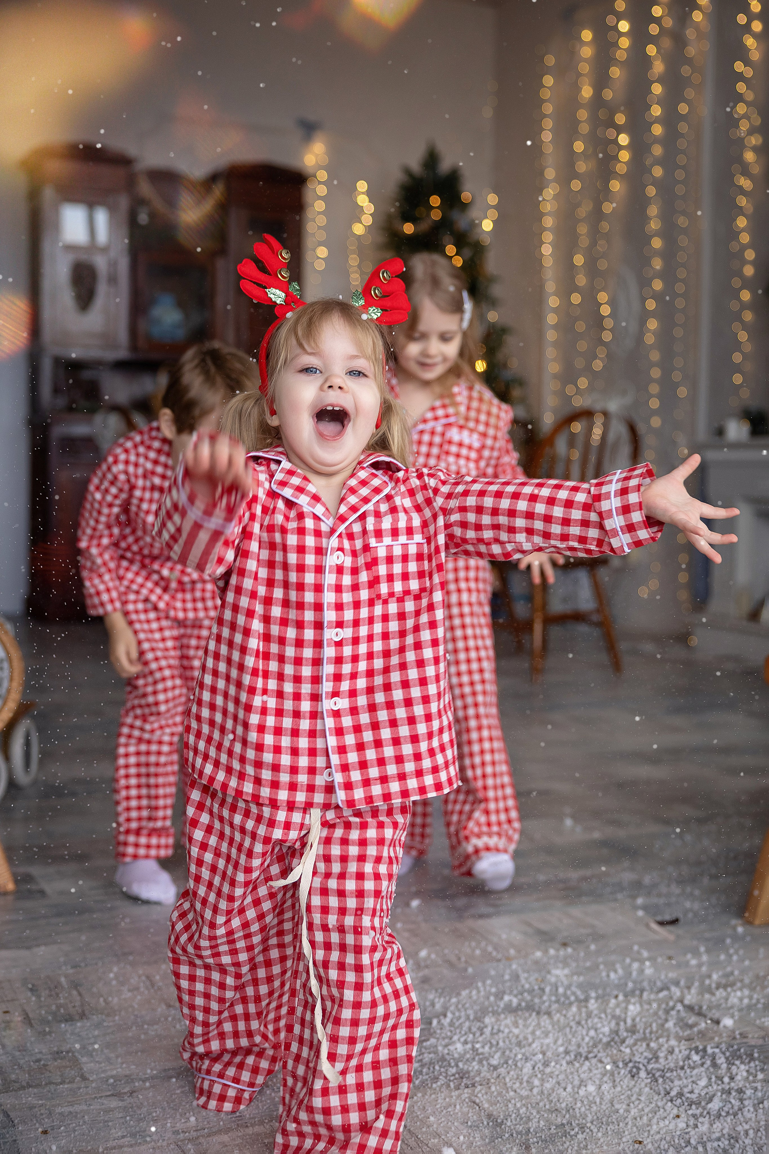 Витюша. Варюша и Аврора. Фотограф на крещение и венчание