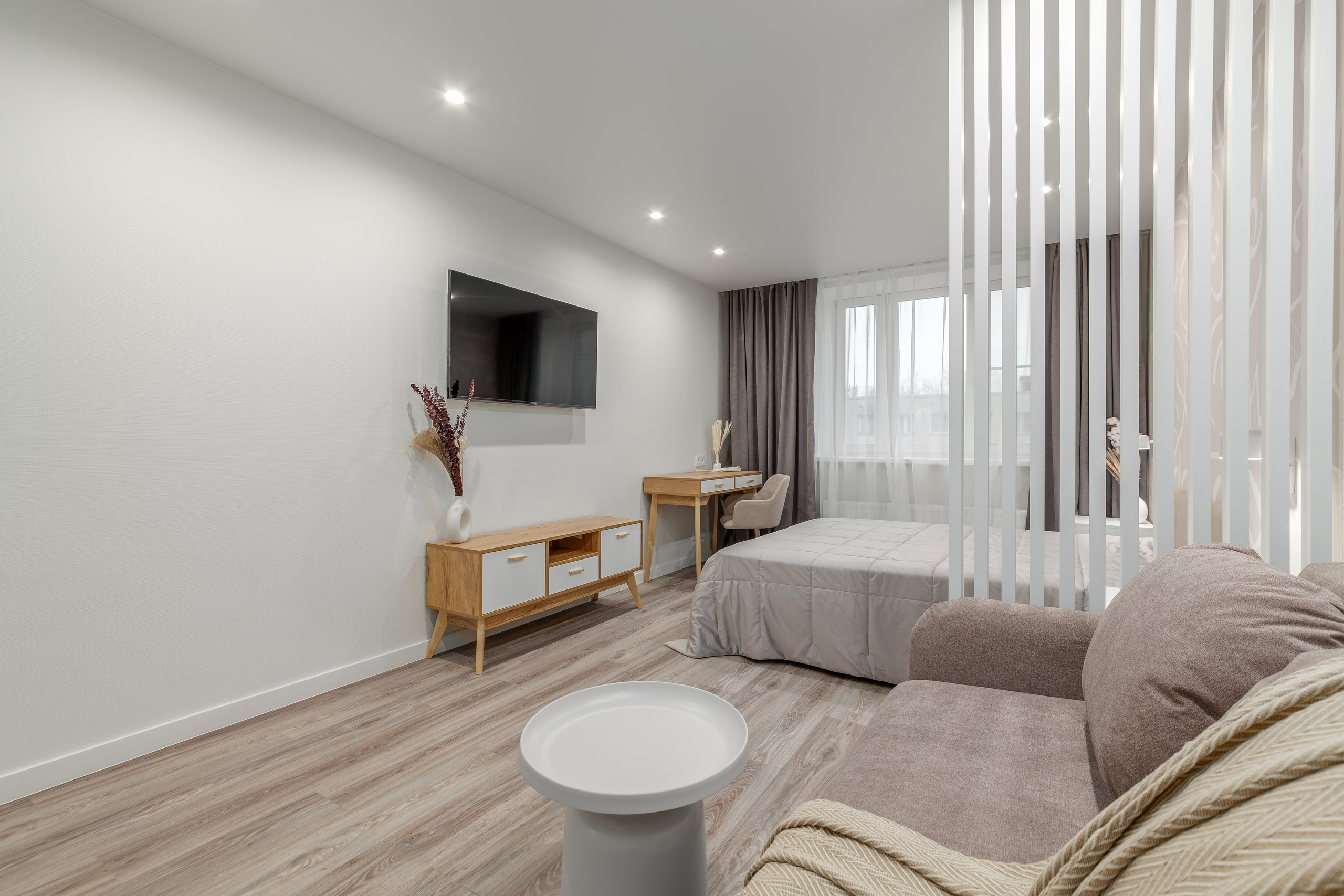 Однокомнатная квартира, Варшавская ул