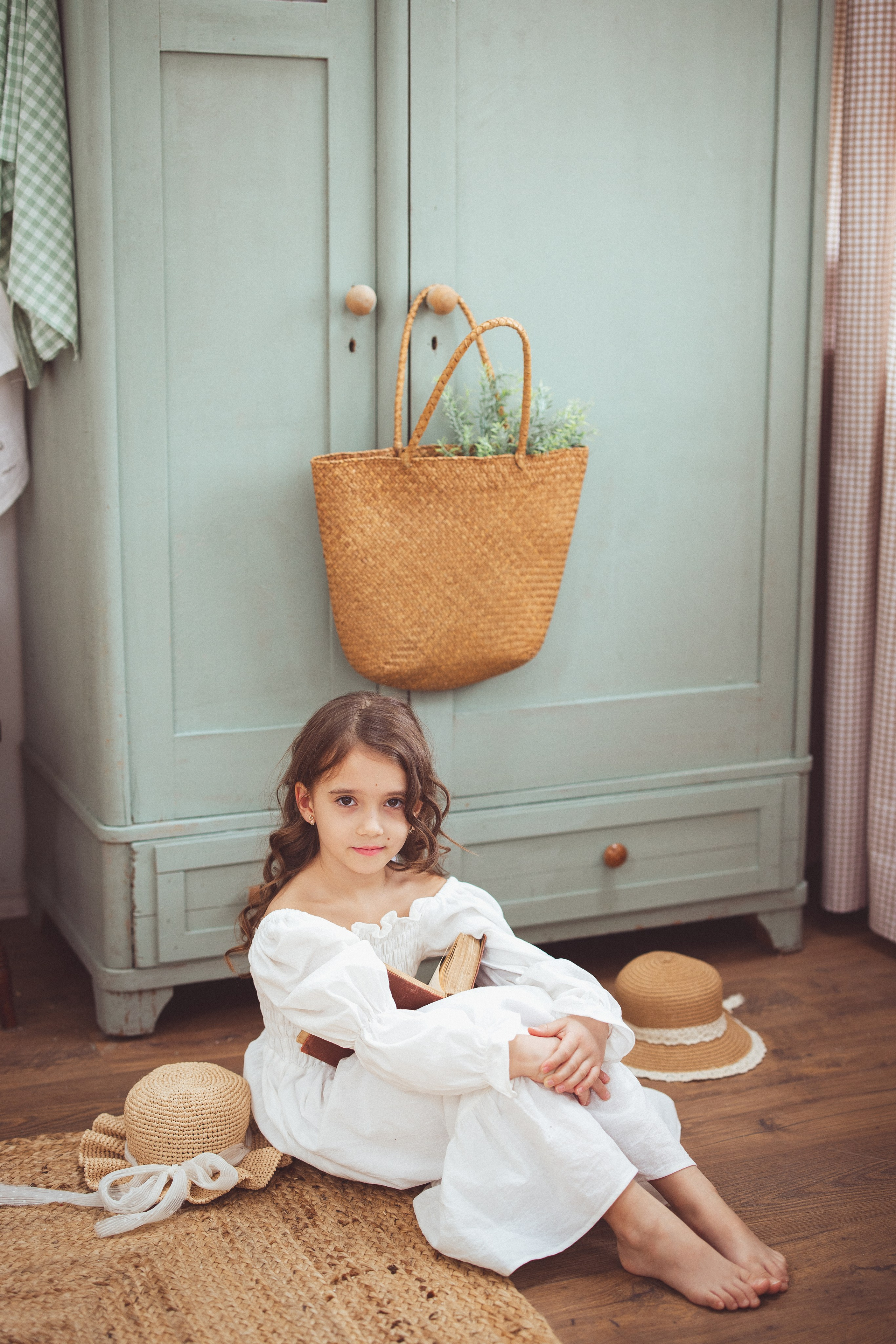 Пасхальные фотосессии в фотостудии Ольги Сурухановой, город Краснодар. Семейный и детский фотограф в Краснодаре Анна Трашкова