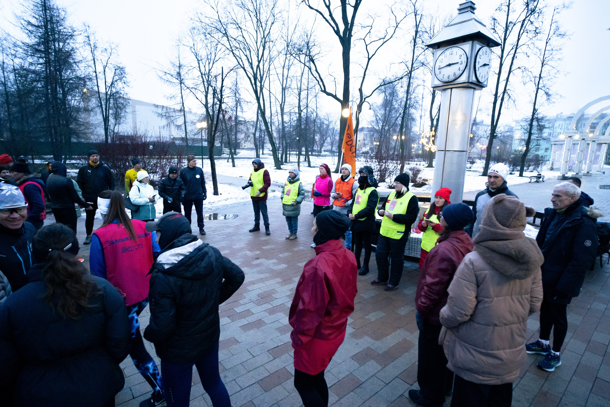 5 вёрст Наташинский 11 декабря 2025. Роман Капилюшов. Бег. Фото. Видео. г. Люберцы