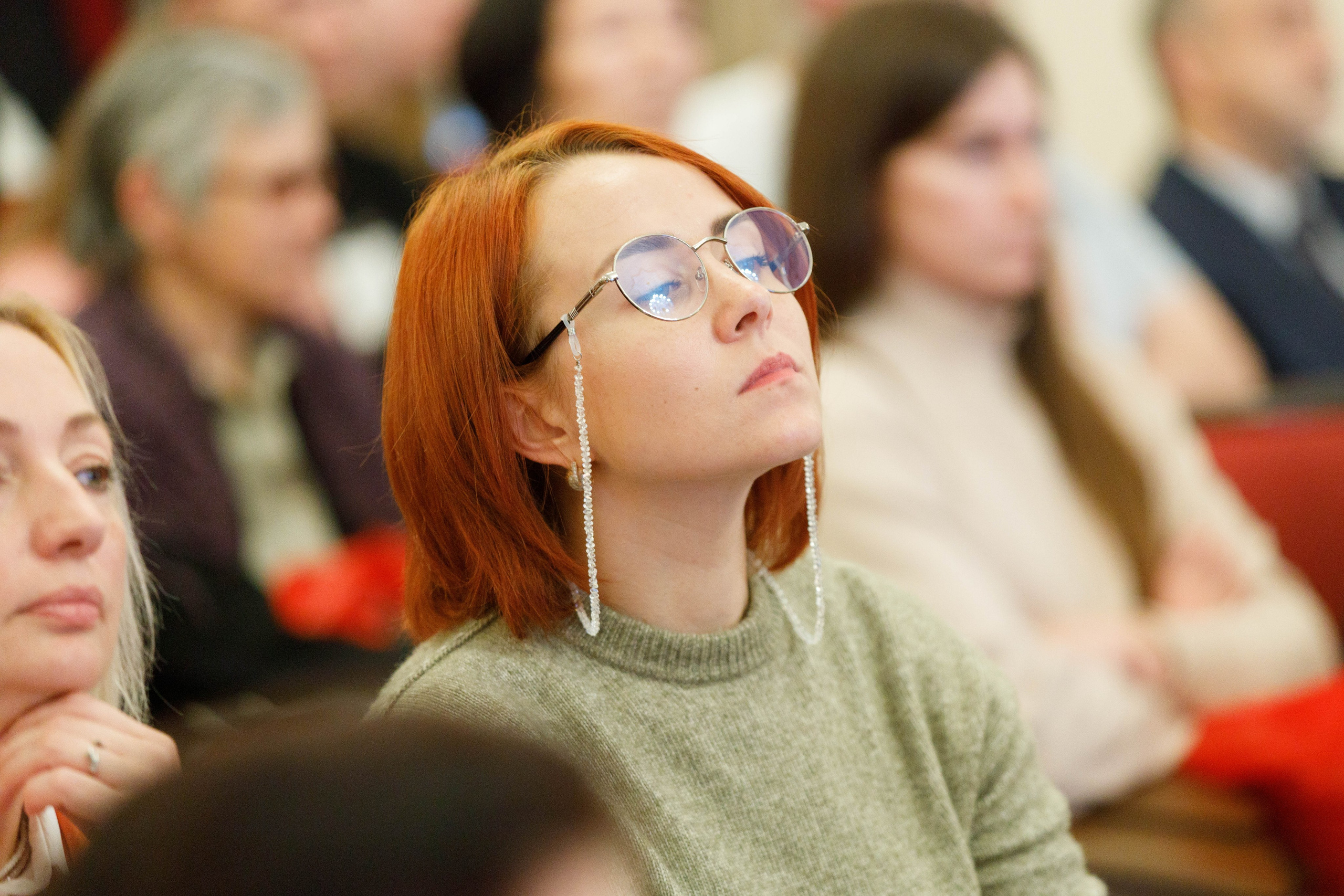 Сессия с профессорами. Дом Учёных 25.10.25. Репортажный фотограф в Новосибирске Алена Помазунова