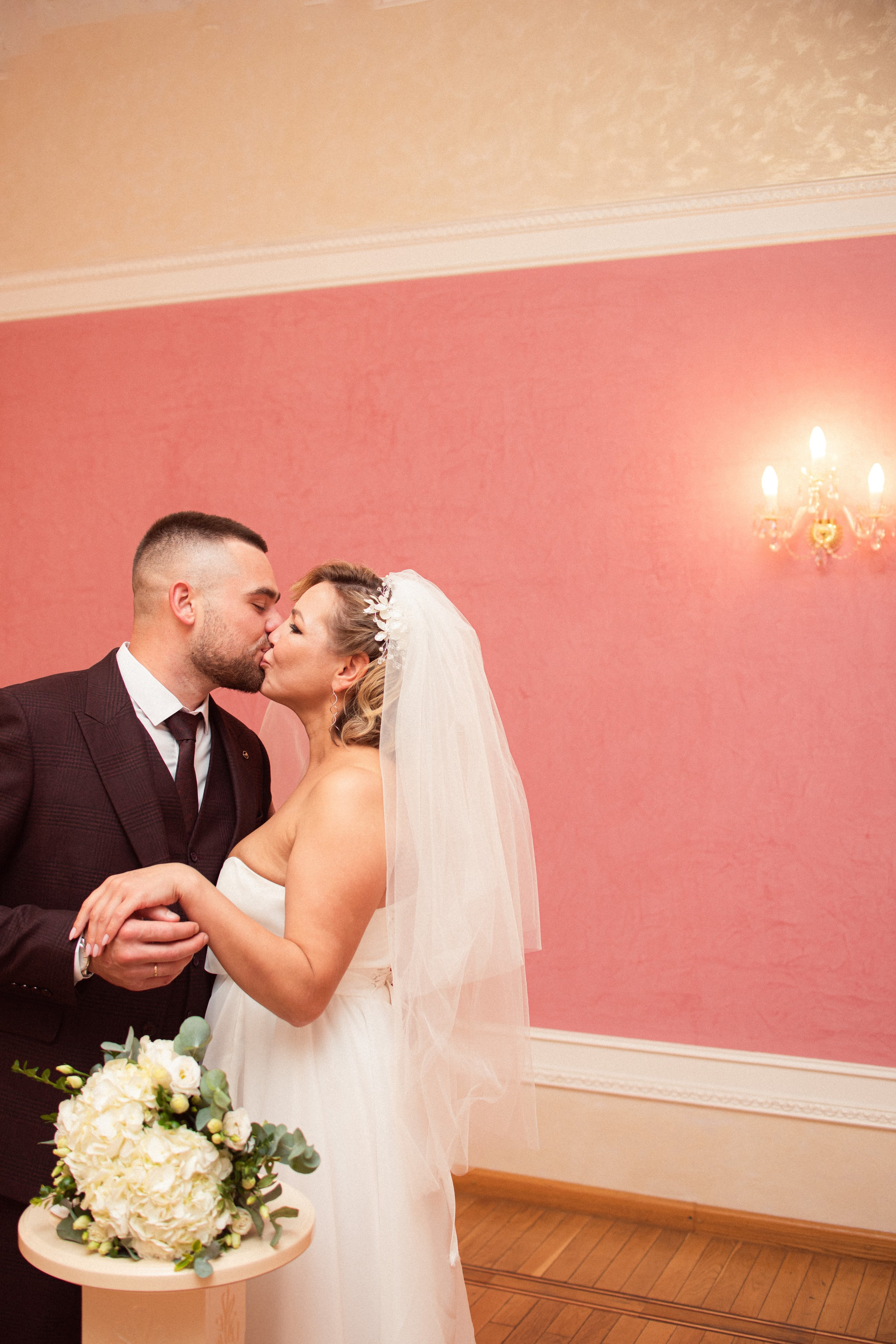 Свадебная фотосессия в Старой Купавне: фото и цены 2026 | Алёна Макеева. Свадебный и семейный фотограф в Москве и МО (Фрязино, Королёв, Коломна) Макеева Алёна