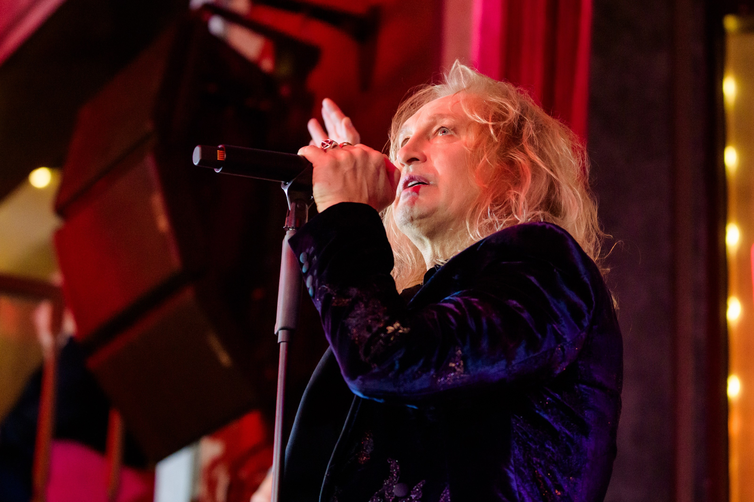 Люстра бар. Репортажный фотограф Сергей Дроздов