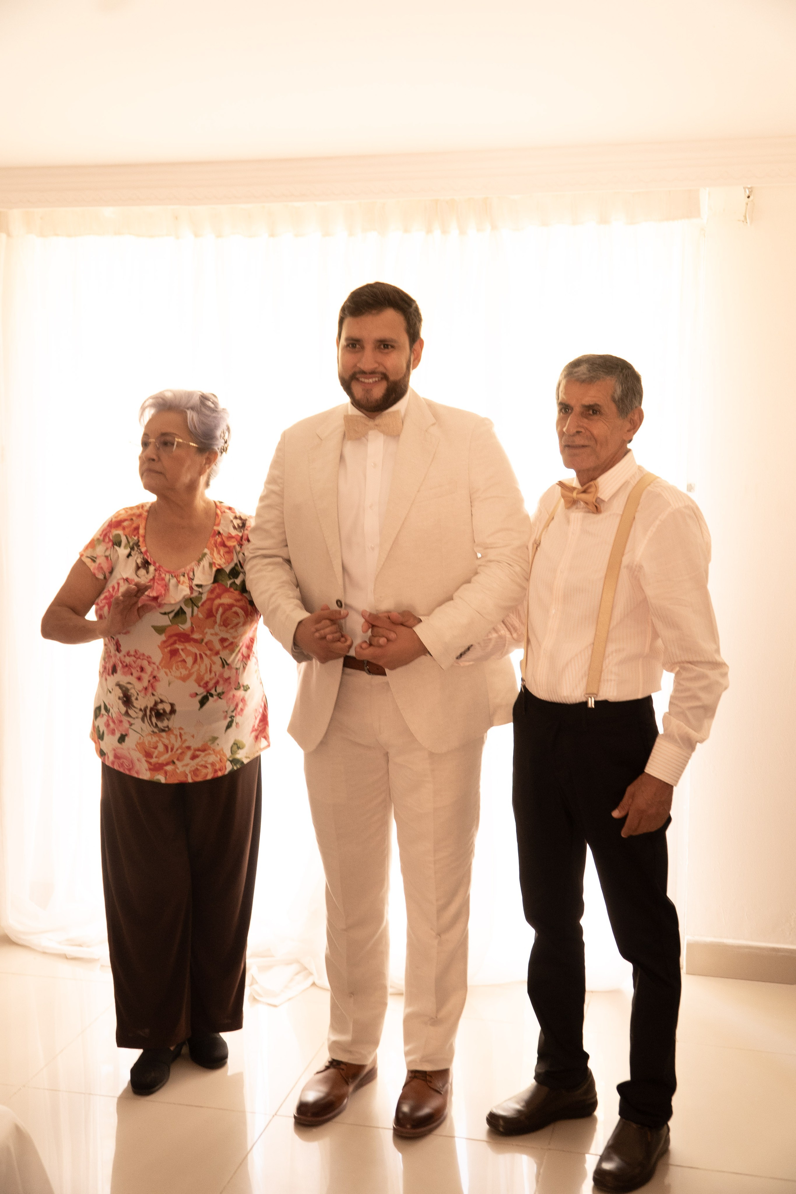 Carola & Gerson. Wedding Photographer in Barcelona and Medellin