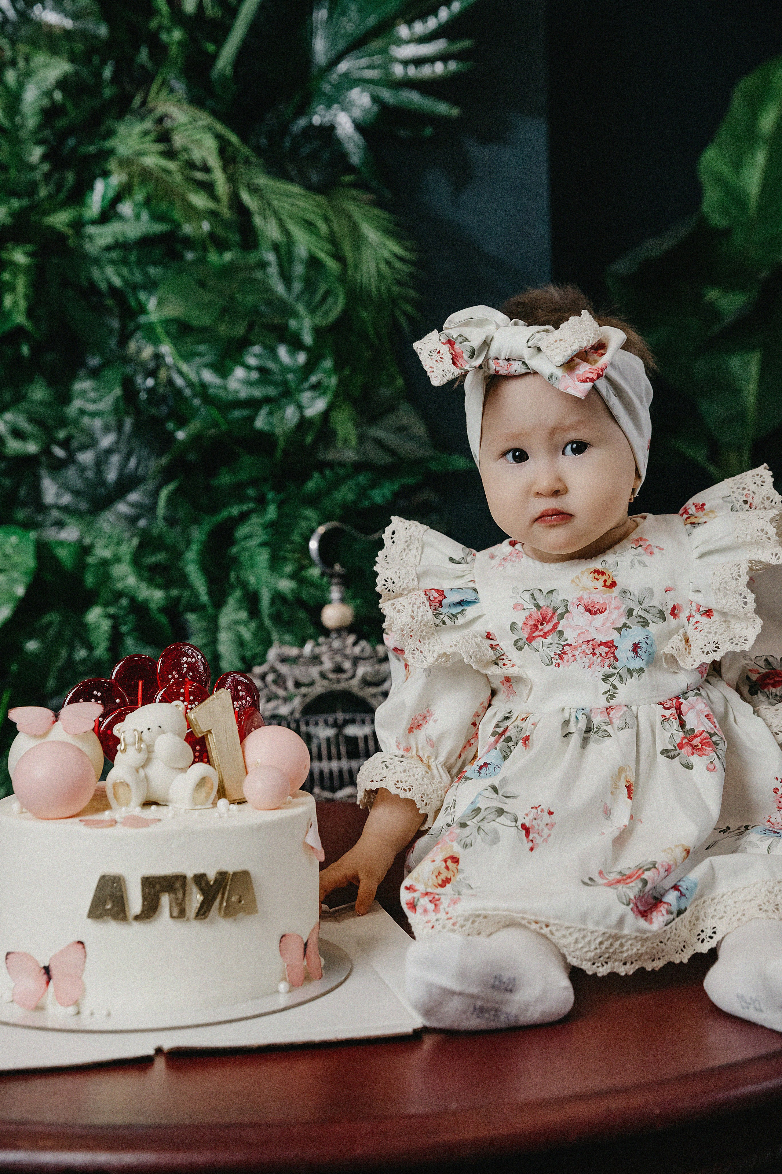 Семейная фотосессия в фотостудии 2Stula. Свадебный, семейный и портретный фотограф в Алматы, Костанай