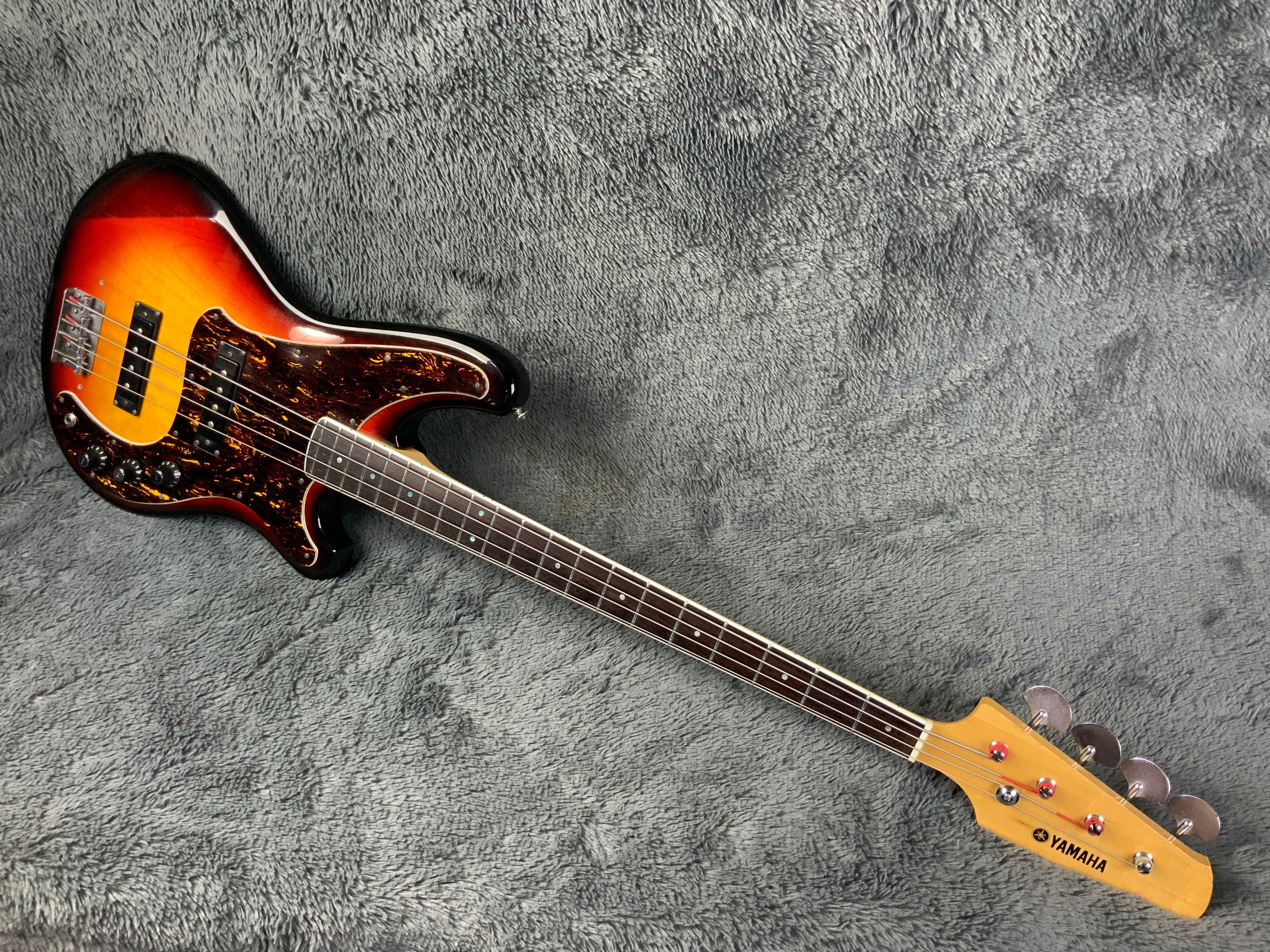 Yamaha SB-55 Super Bass Nippon Gakki Japan 70's